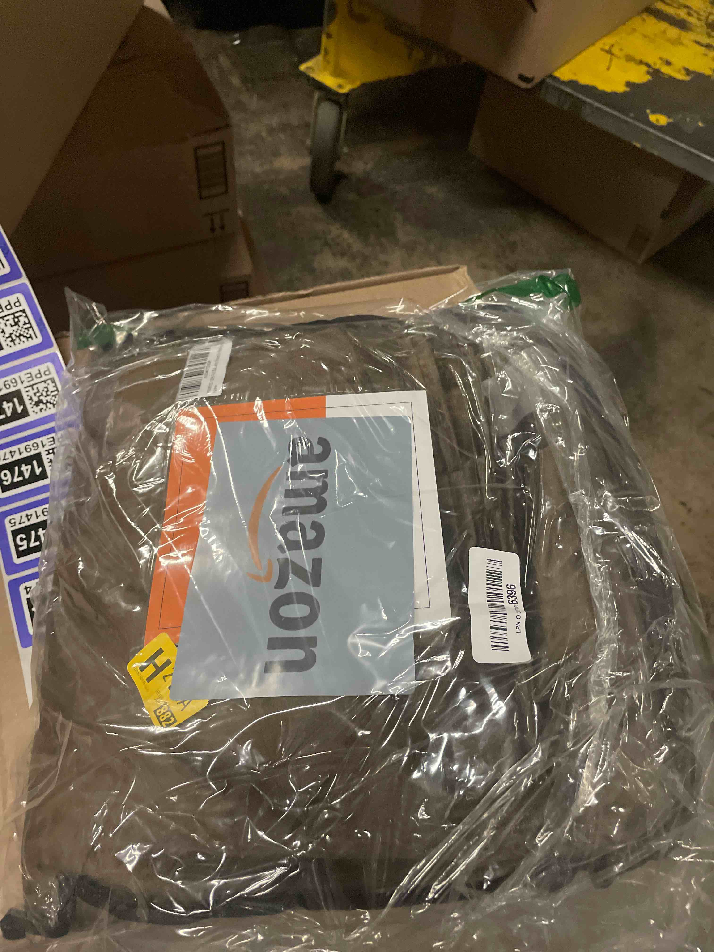 https://s3.amazonaws.com/lotting-images-prod/phillipi/PPE1691474_1758504898477.jpeg