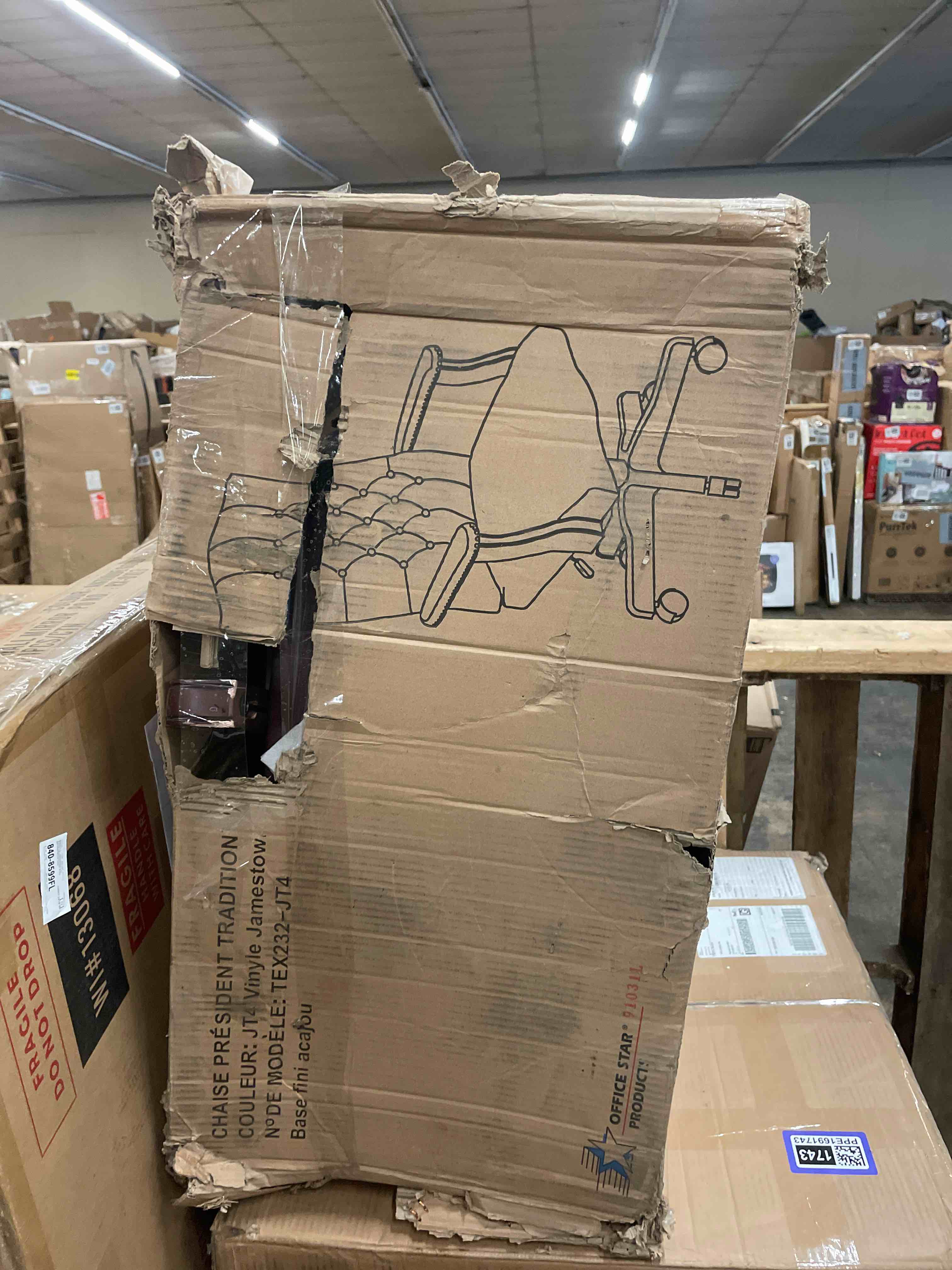 https://s3.amazonaws.com/lotting-images-prod/phillipi/PPE1691744_1758913025591.jpeg