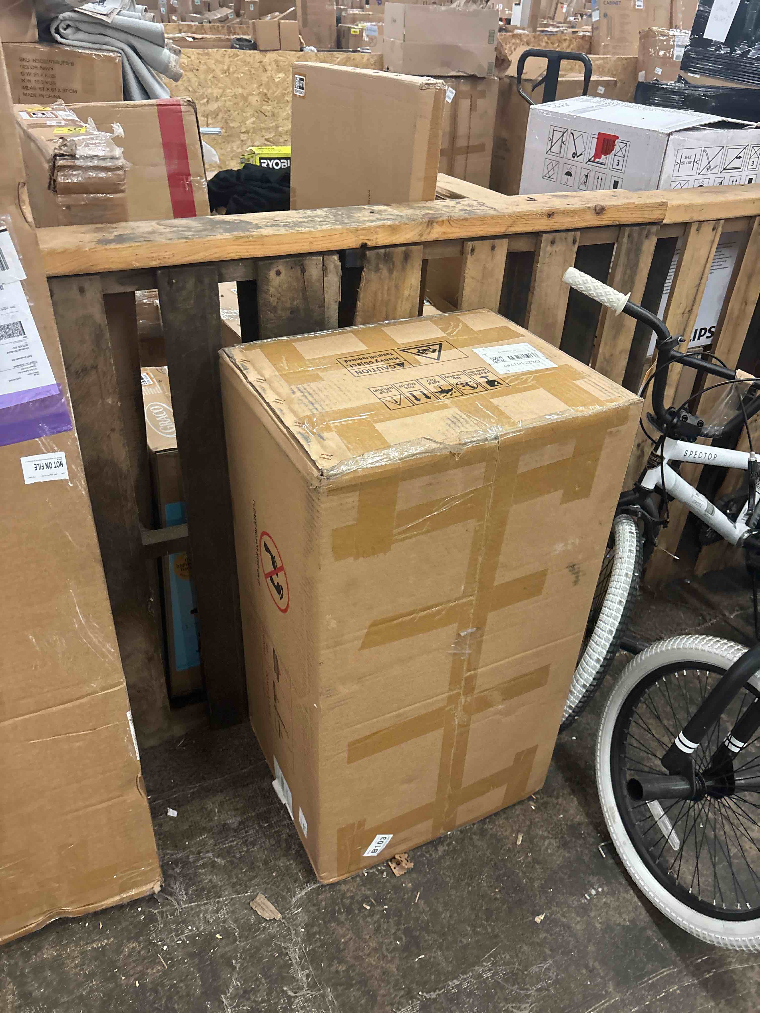 https://s3.amazonaws.com/lotting-images-prod/phillipi/PPE1692099_1760110873140.jpeg