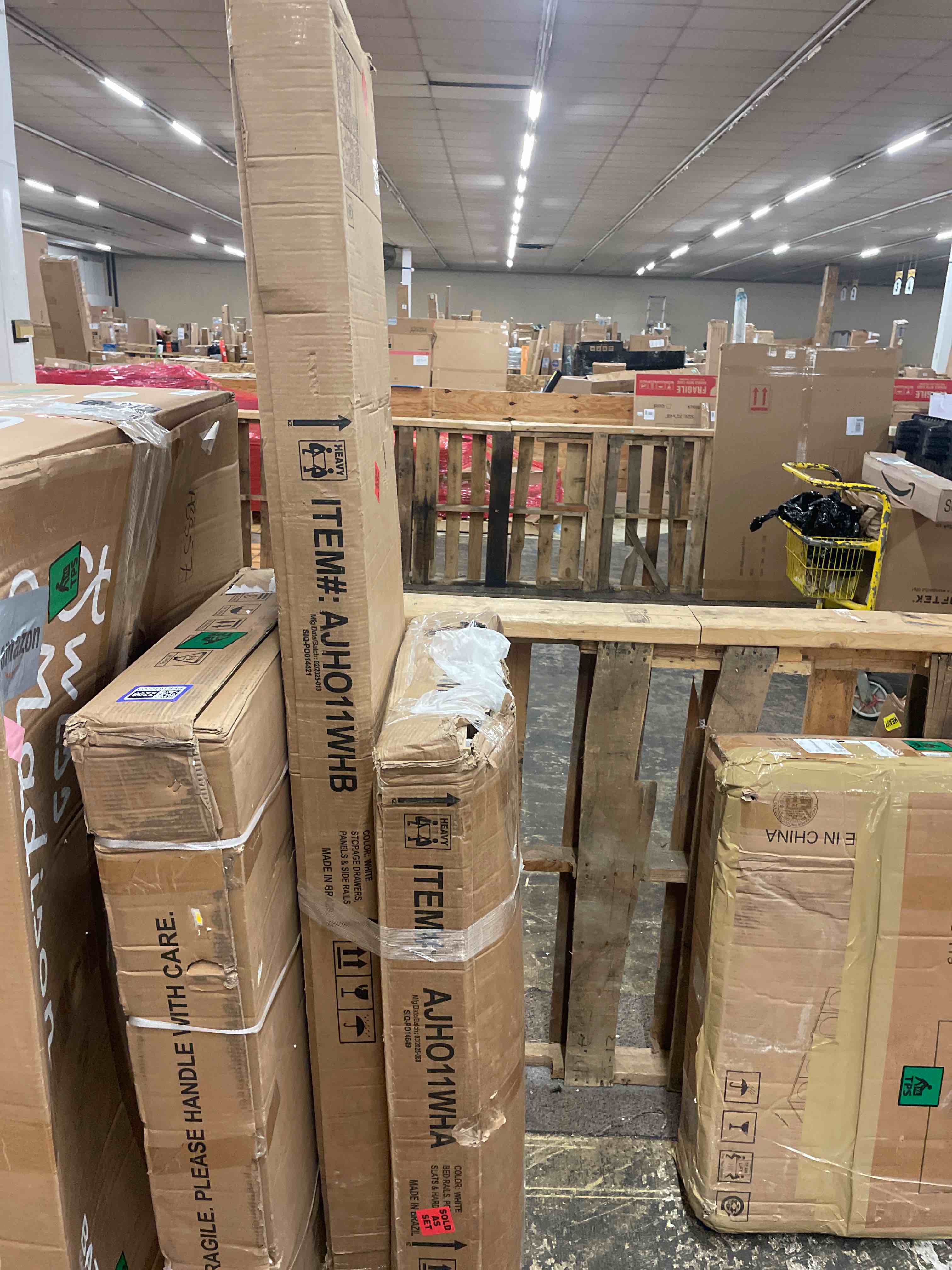 https://s3.amazonaws.com/lotting-images-prod/phillipi/PPE1692210_1760504239032.jpeg