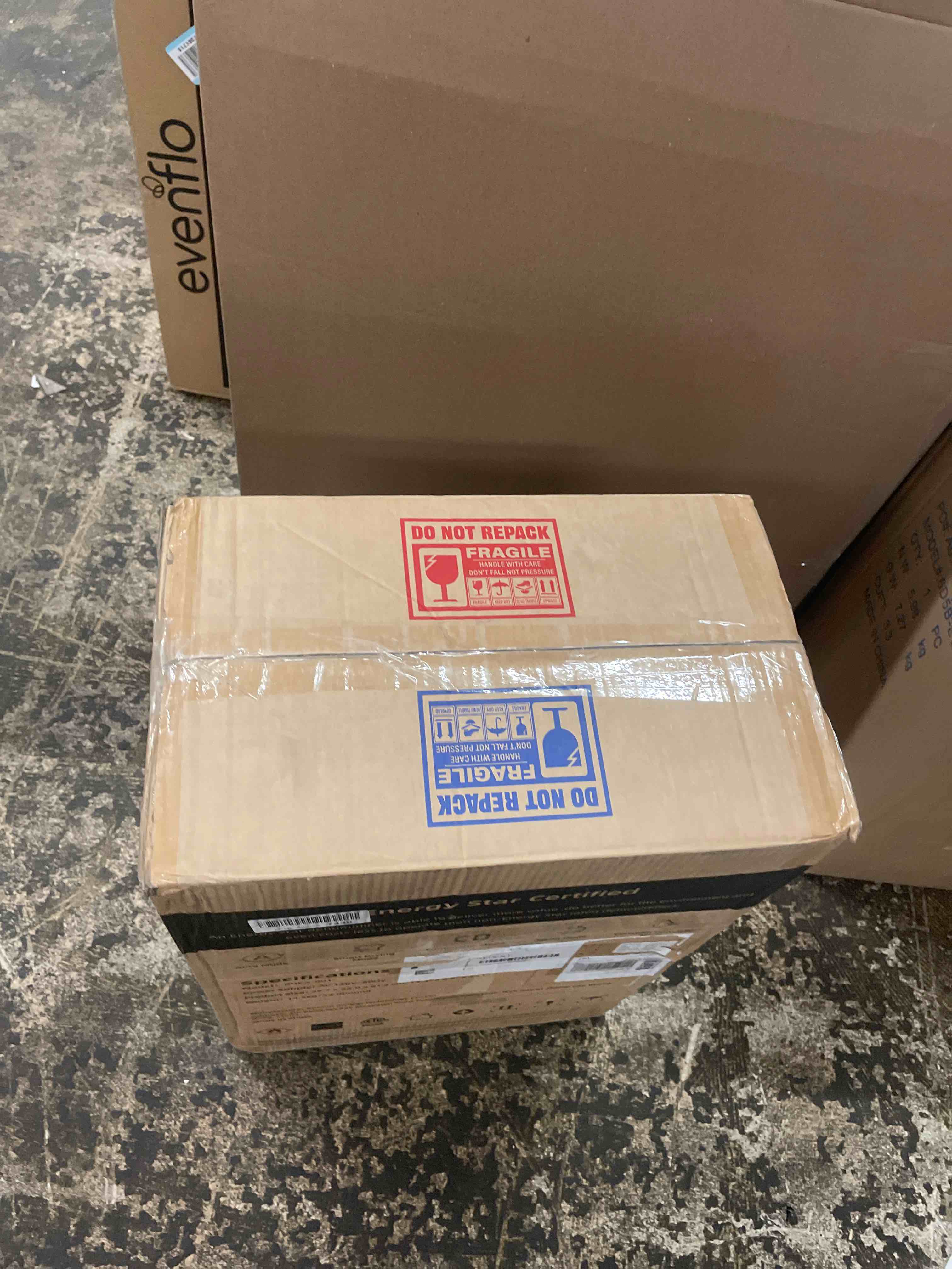https://s3.amazonaws.com/lotting-images-prod/phillipi/PPE1692272_1760512086045.jpeg