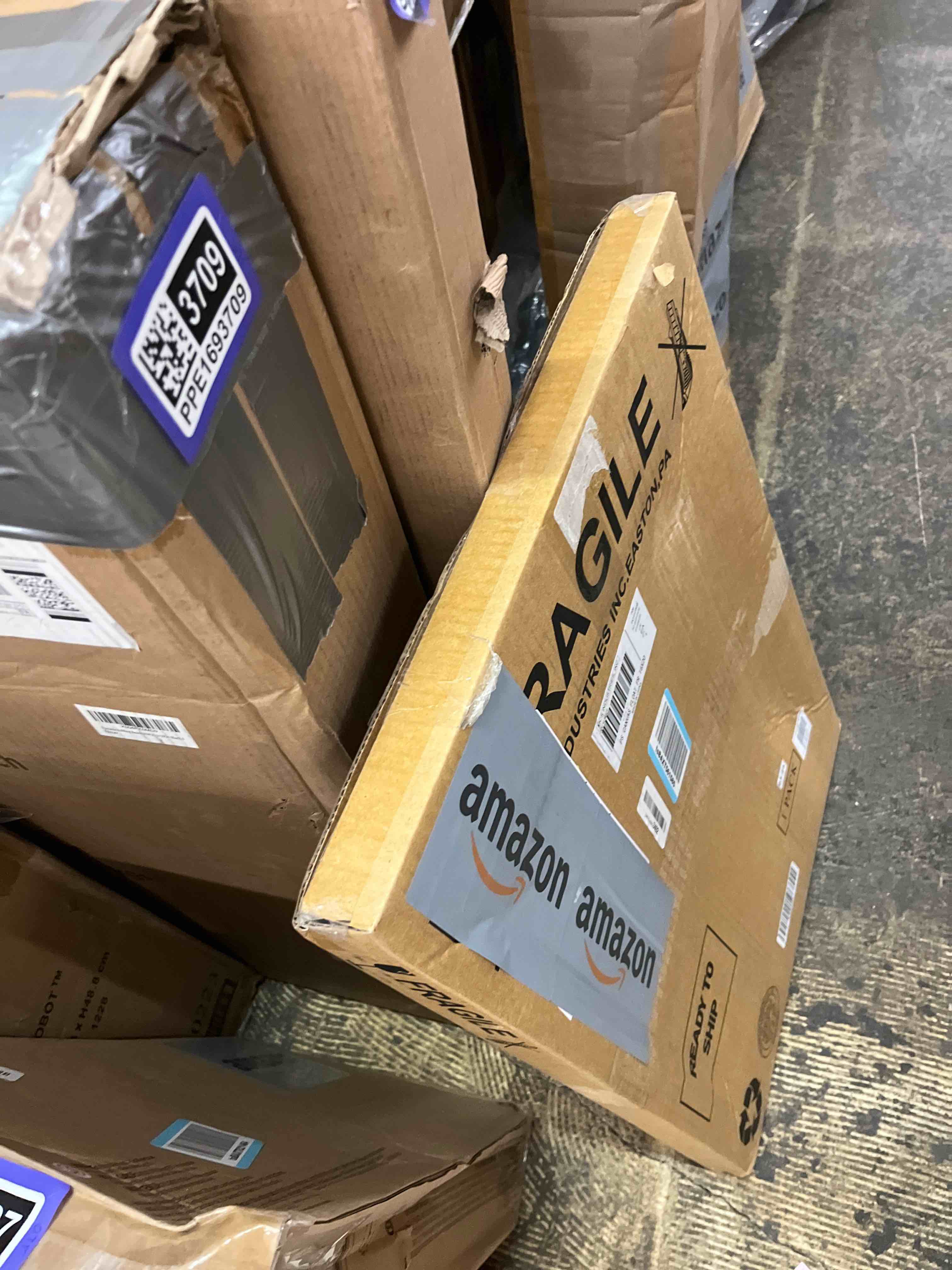 Condition photo showing New/Like New for MCS Canvas Float Frames 16x20 inches Frame, Black Frame for Finished Canvases, Vertical & Horizontal Wall Hanging Large Frame with Adhesive for Canvas Paintings (1-Pack)