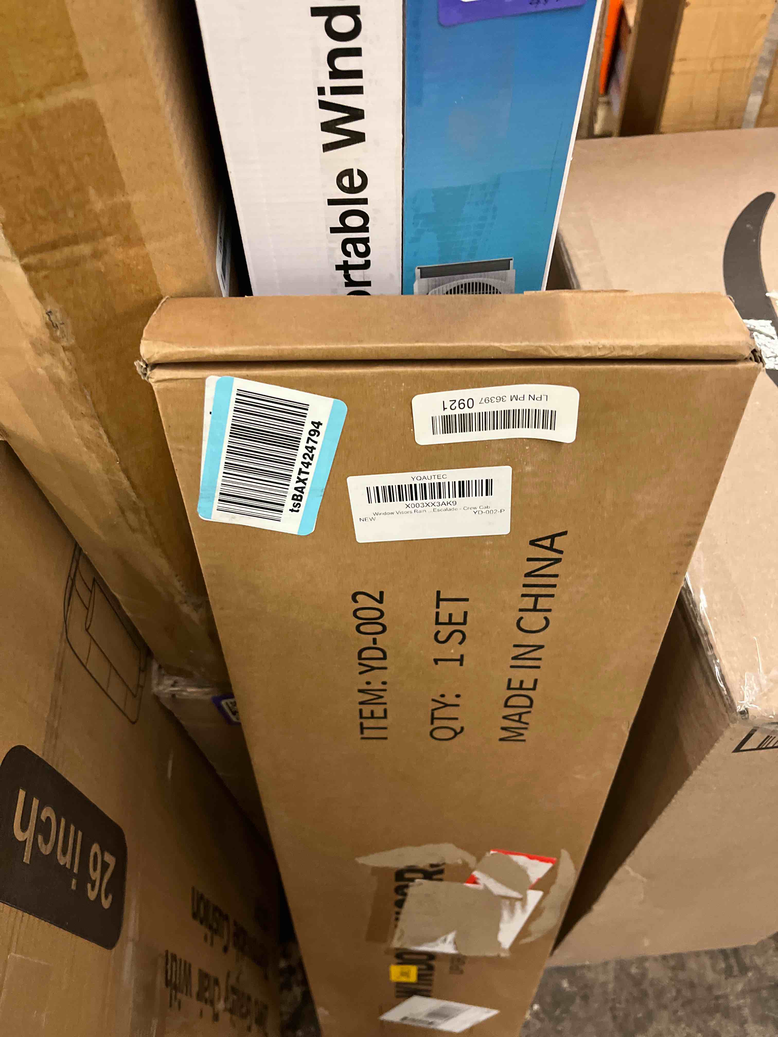 Condition photo showing New/Like New for Window Visors Rain Guards for 2001-2007 Chevy Silverado/GMC Sierra, Window Vent Wind Deflectors Visors Shades for 2000-2006 Suburban/Yukon XL, 2002-2006 Avalanche/Cadillac Escalade - Crew Cab