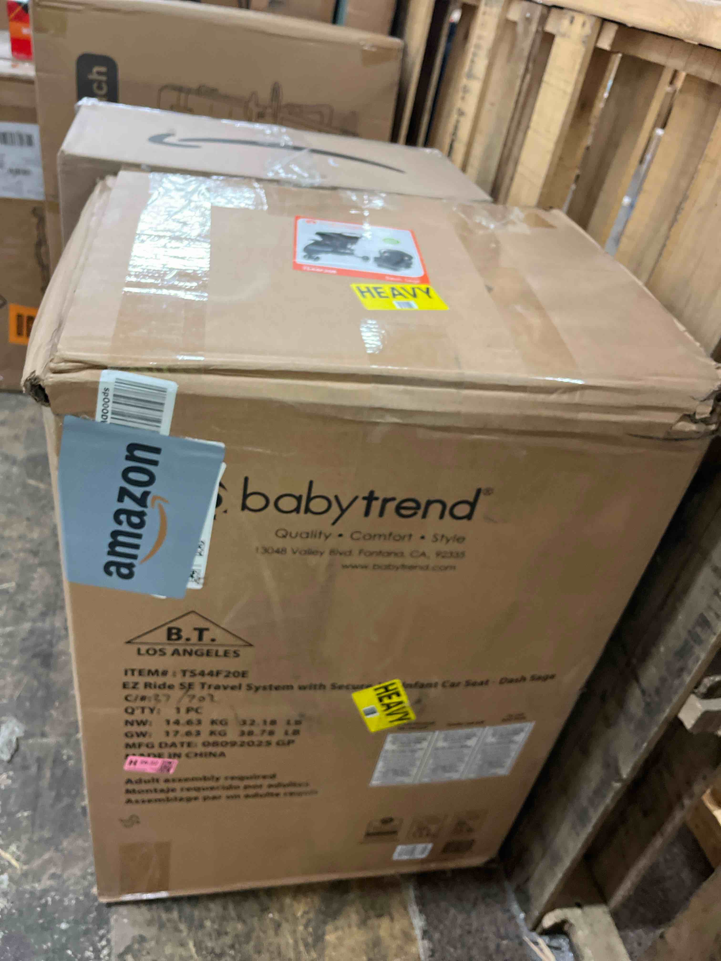 Condition photo showing New/Like New for Baby Trend EZ Ride SE Travel System with Secure-Lift Infant Car Seat - Dash Sage