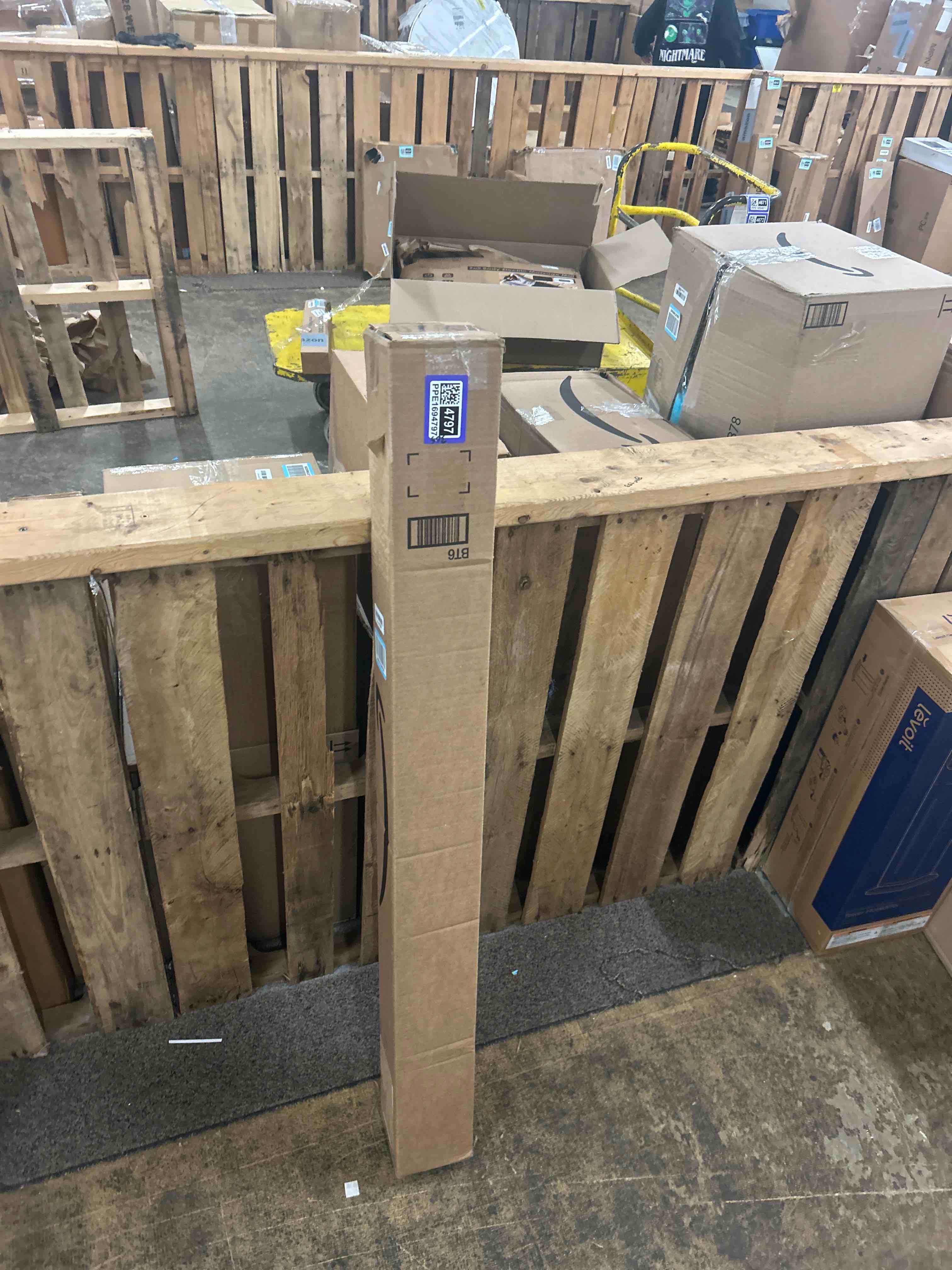 Condition photo showing New/Like New for VIVOSUN T5 Grow Light Bulbs 4 Ft 46 Inches, 54W 6500K HO Fluorescent Tubes Light Bulbs, Cool White T5 Bulb for 46 Inches T5 Light Fixtures, T5 Grow Lights for Indoor Plants, 4 Ft 54W Pack of 5