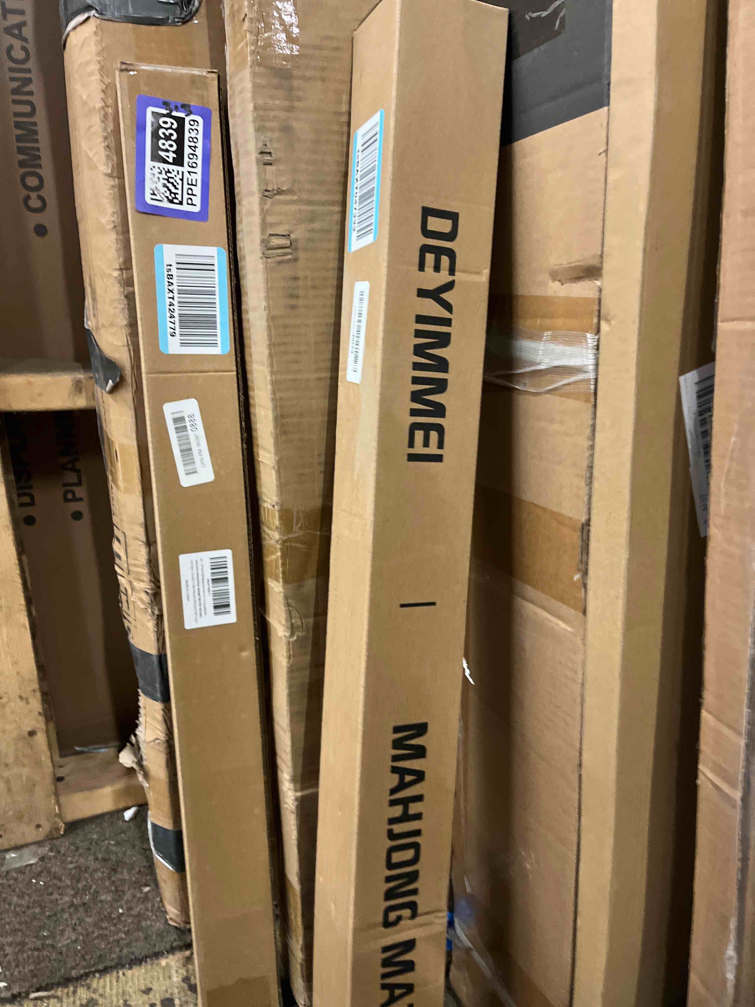 Condition photo showing New/Like New for Deyimmei Neoprene Mahjong Mat for Table 31.5"x31.5" - Non-Slip, Noise Reduction Cover with Storage Pockets, American Rules & Crease-Free Rolled Shipping (Pastel Bouquet)