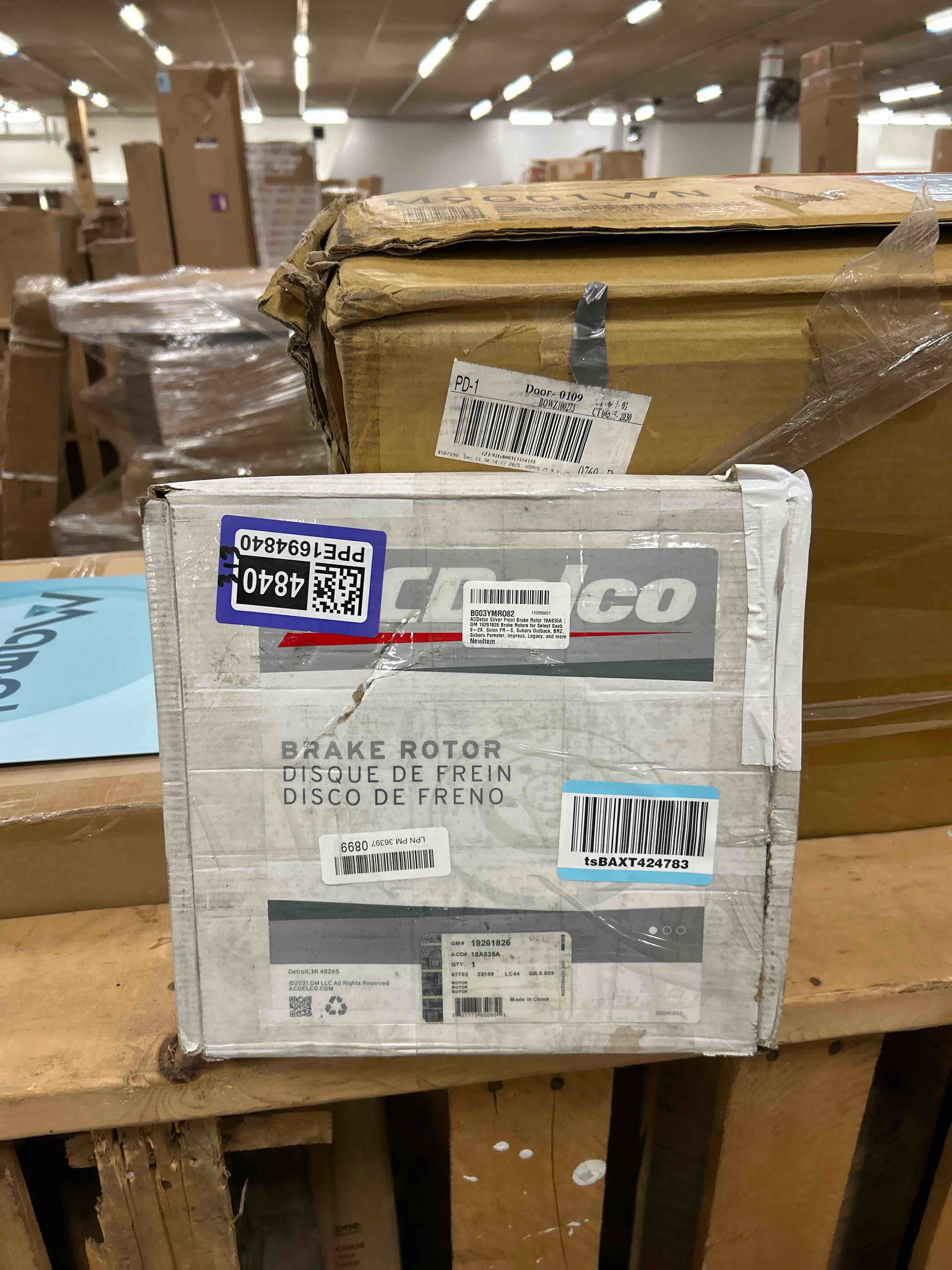 Condition photo showing New/Like New for ACDelco Silver Front Brake Rotor 18A835A | GM 19261826 Brake Rotors for Select Saab 9-2X, Scion FR-S, Subaru Outback, BRZ, Subaru Forester, Impreza, Legacy, and more