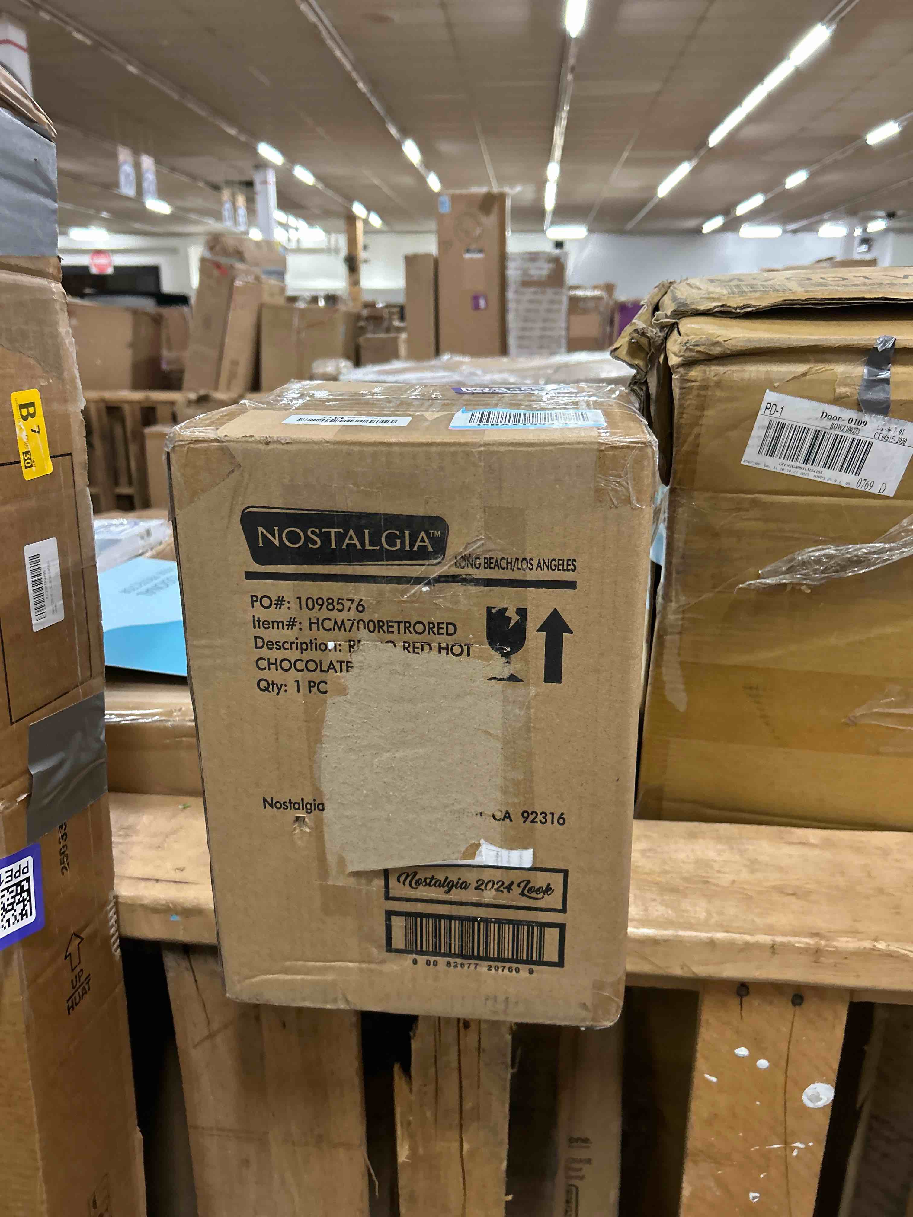 Condition photo showing New/Like New for Nostalgia HCM700RETRORED Retro 32-Oz. Hot Chocolate Maker and Dispenser