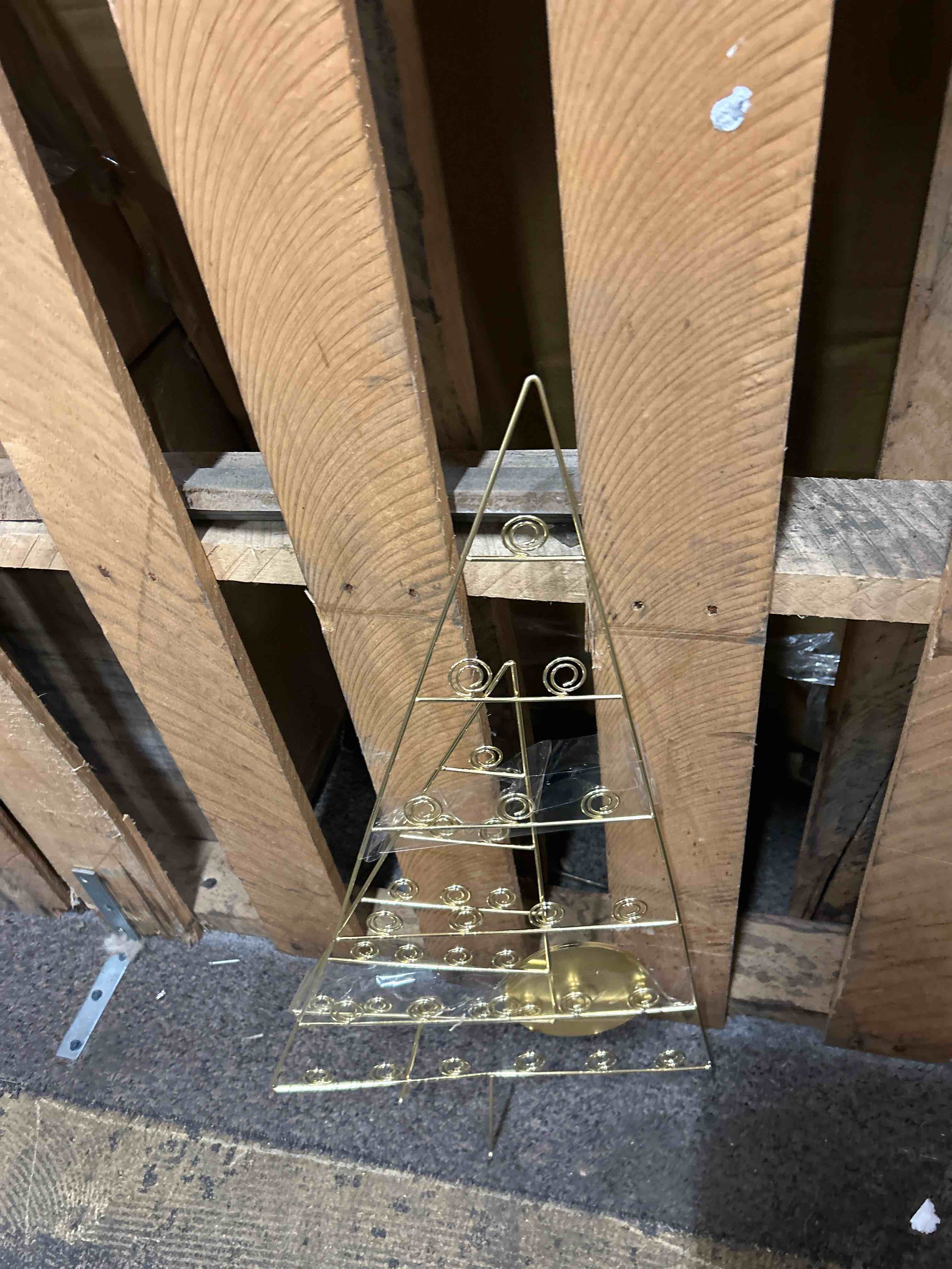 Condition photo showing New/Like New for 2 Pack Large Christmas Tree Card Holder 27.6'' 15.8'' Metal Tabletop Display Spiral Xmas Tree Gift Card Photo Picture Holder Stand for Christmas Birthday Wedding Home Table Decor