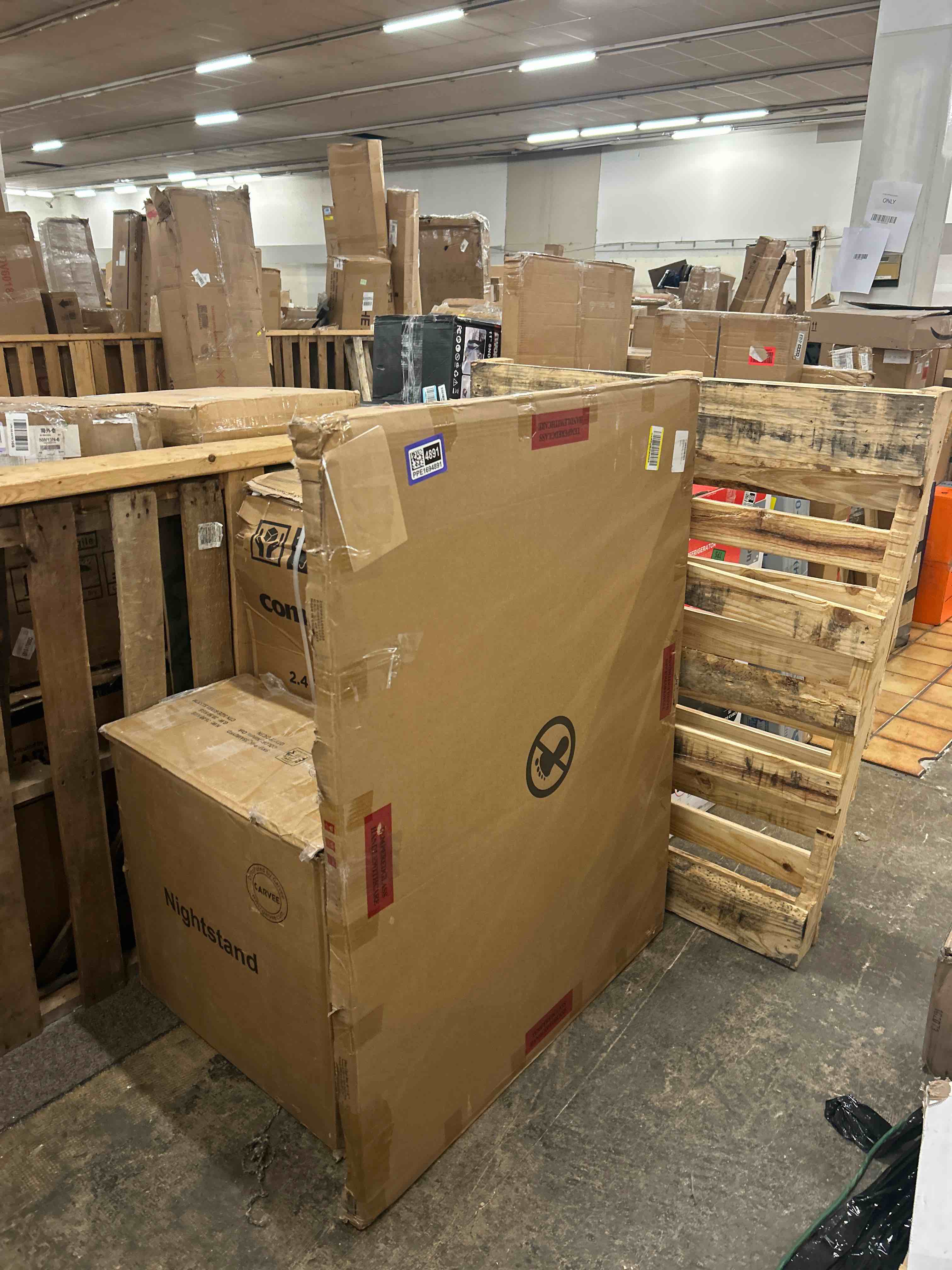 Condition photo showing New/Like New for Lorell  Tempered Glass Chairmat  1 Each  Clear