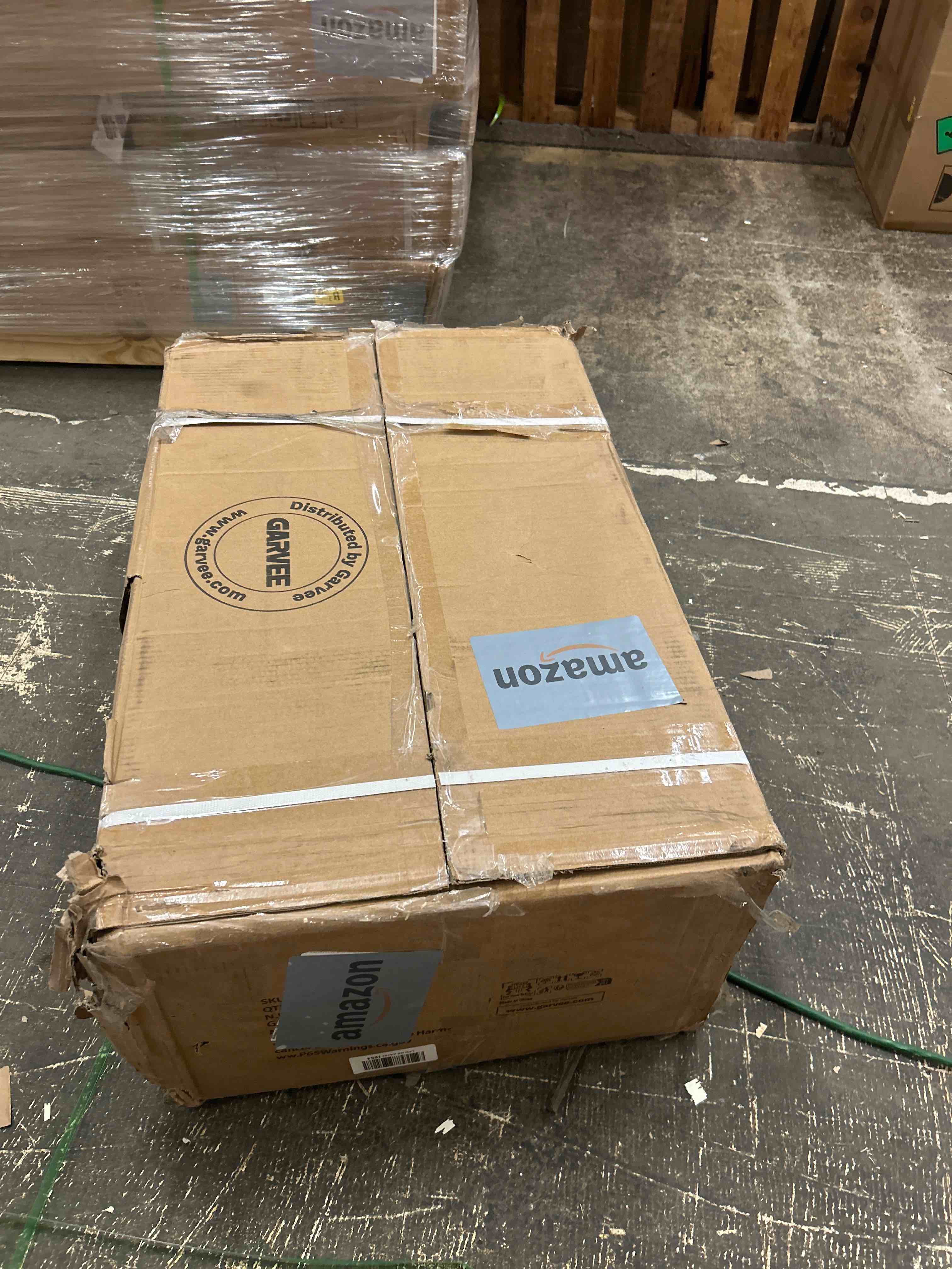 Condition photo showing New/Like New for Garvee Hydraulic Lift Table Cart 330lbs Capacity, 49.6" Lifting Height, Double Scissor, 4 Wheels, Non-Slip Pad, Material Handling