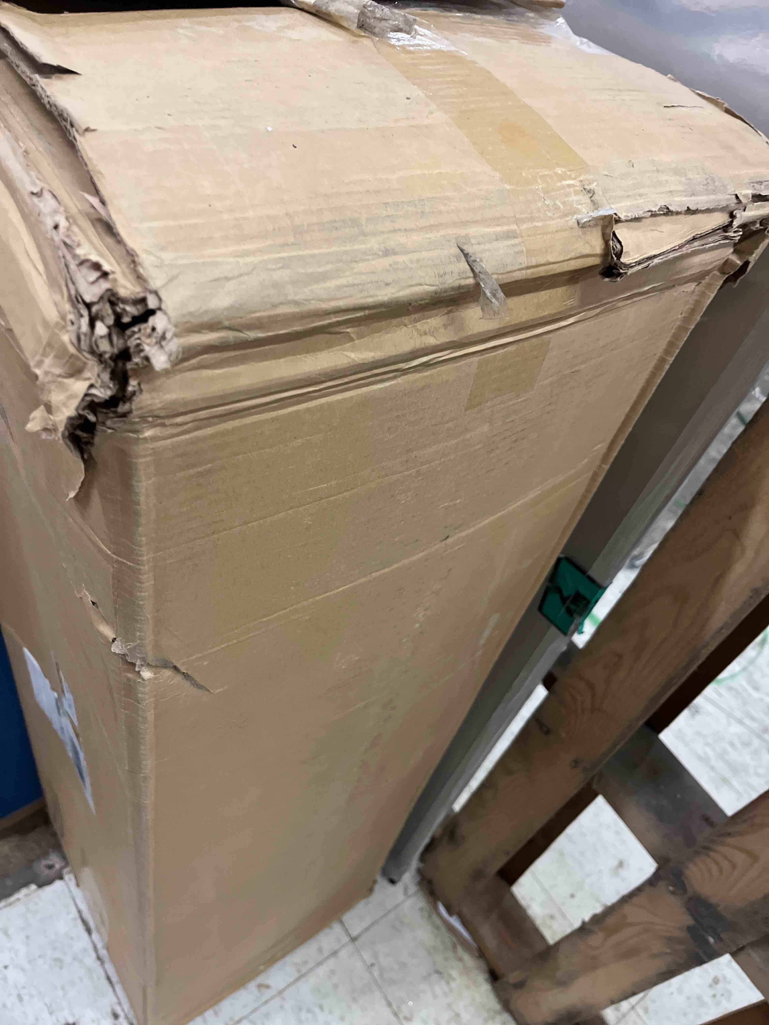 Condition photo showing New/Like New for Ringside 100-pound Powerhide Boxing Punching Heavy Bag (Soft Filled) Black, 100 LBS