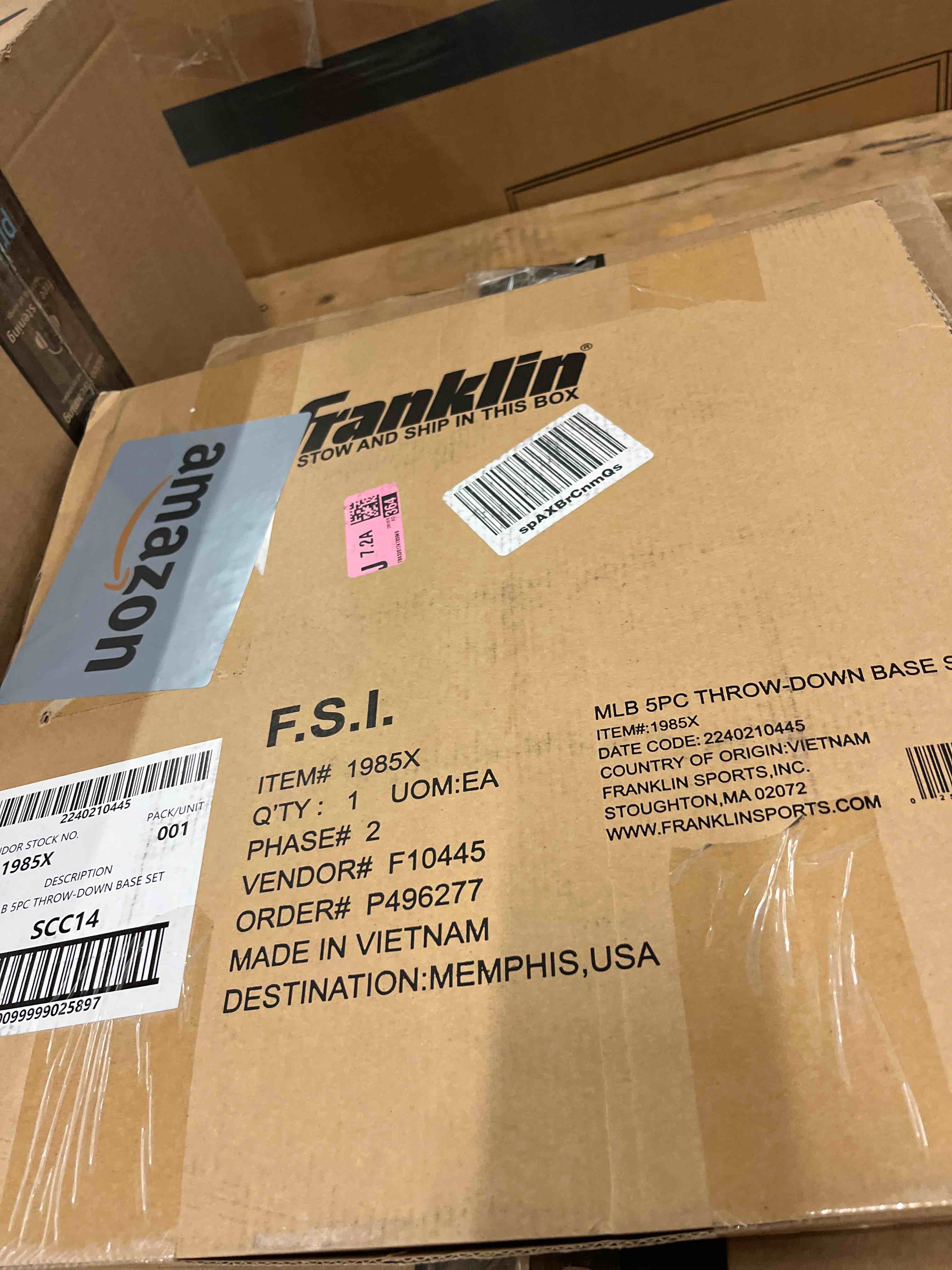 Condition photo showing New/Like New for Franklin Sports MLB Throw Down Baseball Bases with Home Plate + Pitcher's Rubber - Backyard Rubber Base Set Perfect for Baseball, Teeball + Kickball