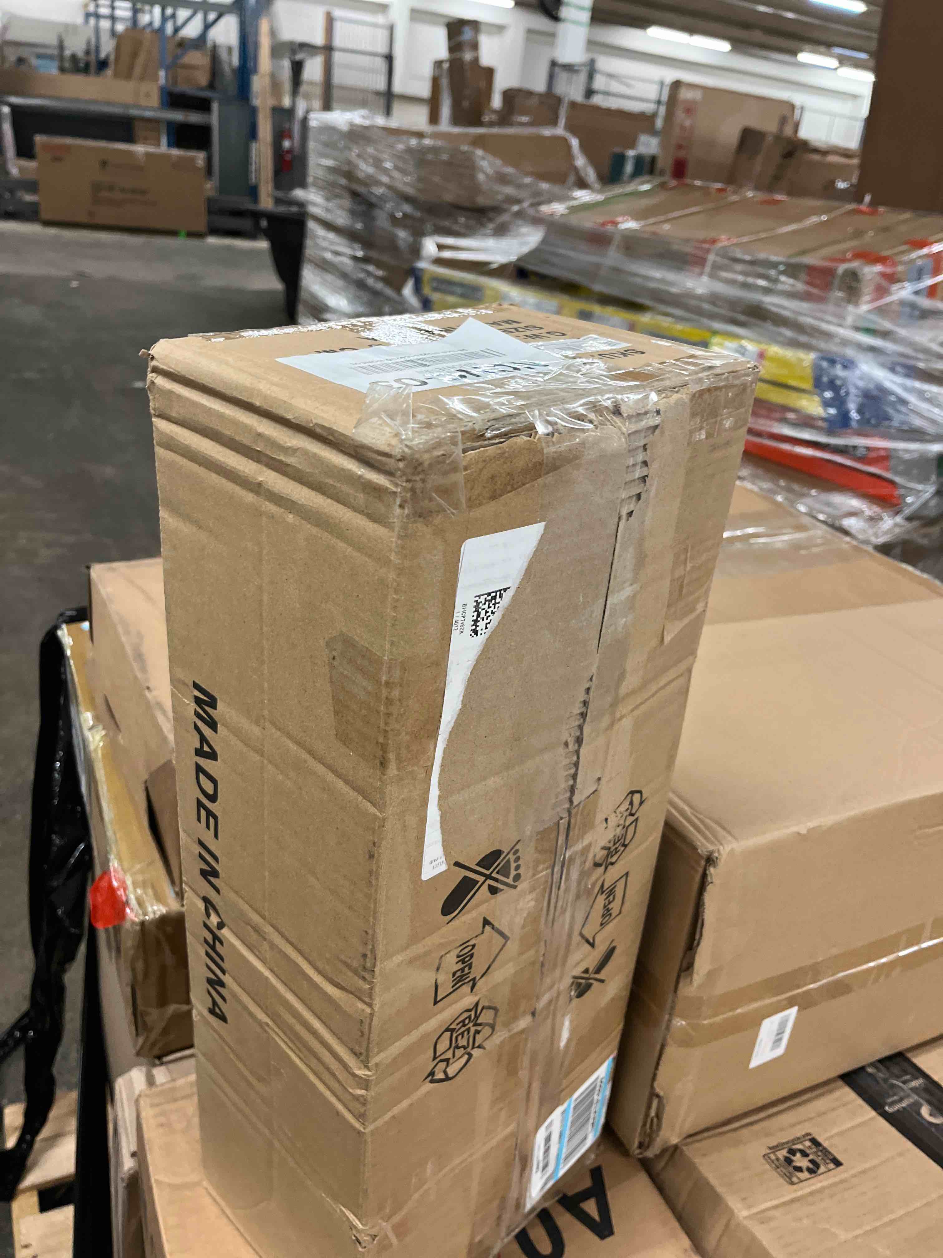 Condition photo showing New/Like New for Modern Crystal Wall Sconces,Gold Wall Light Fixtures, Luxury Indoor Wall Lamp,Crystal Vanity Wall Mount Lamps,Wall Lighting for Living Room Bedroom Bathroom Bedside Hallway Stairway