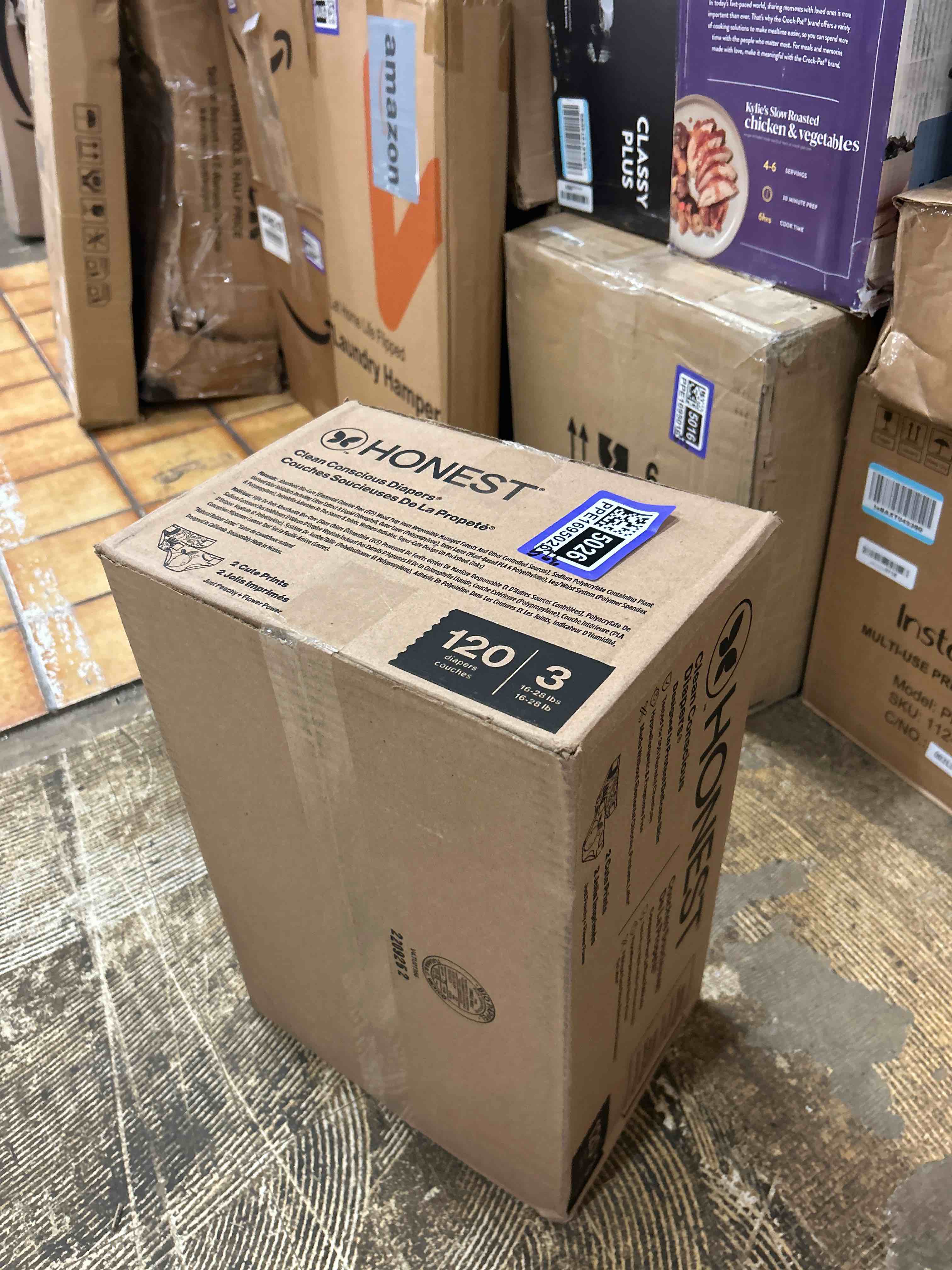 Condition photo showing New/Like New for The Honest Company Comfort Dry Disposable Diapers for Sensitive Skin, Hypoallergenic, Just Peachy + Flower Power, Super Club Box Size 3 (16-28 lbs) 120 Count