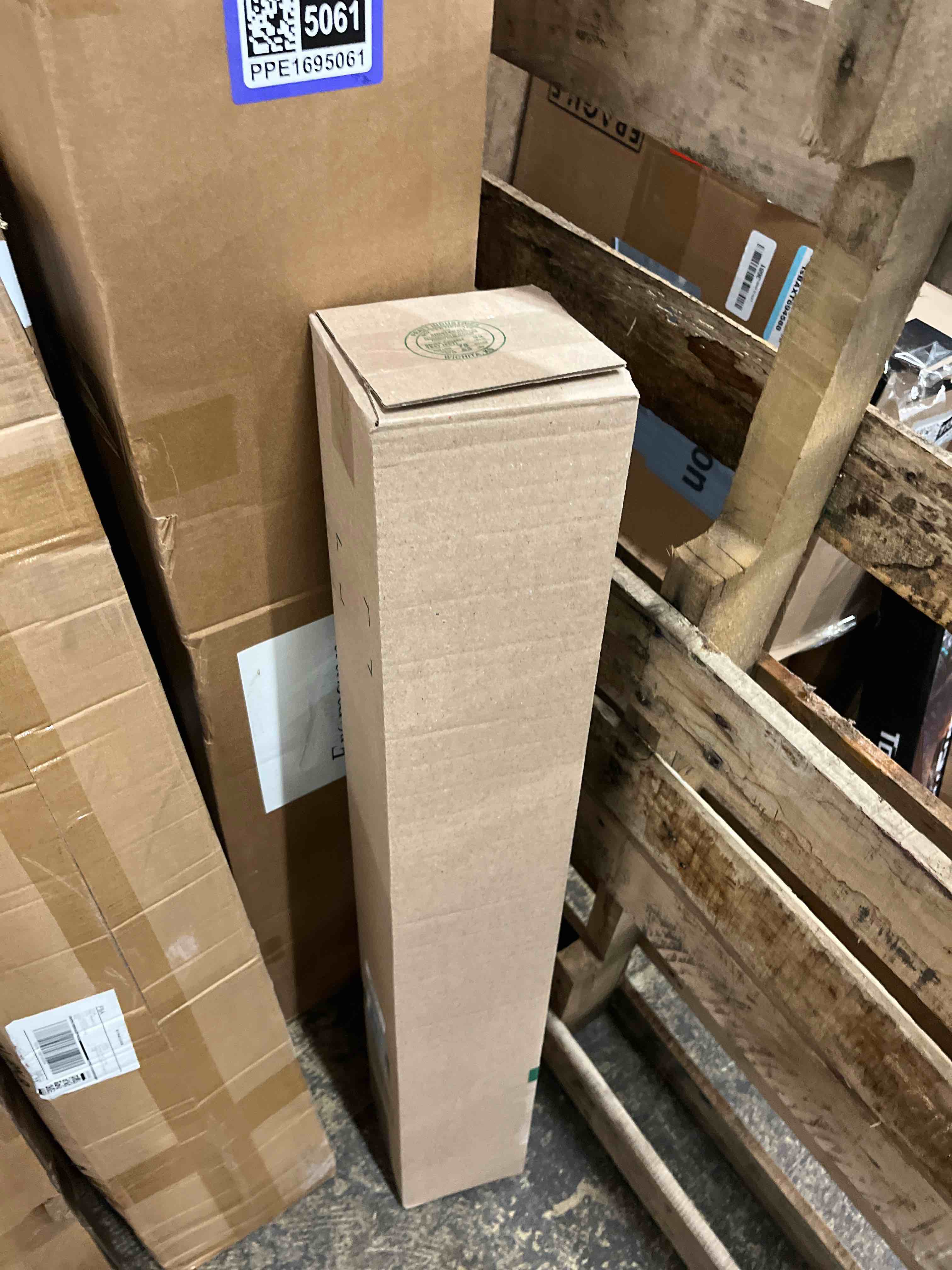 Condition photo showing New/Like New for 24 Inch Ceiling Fan Downrod, 1" Diameter Matte Black Ceiling Fan Extension Rod (No Threads),Universal Down Rods for Ceiling Fans,Easy Installation