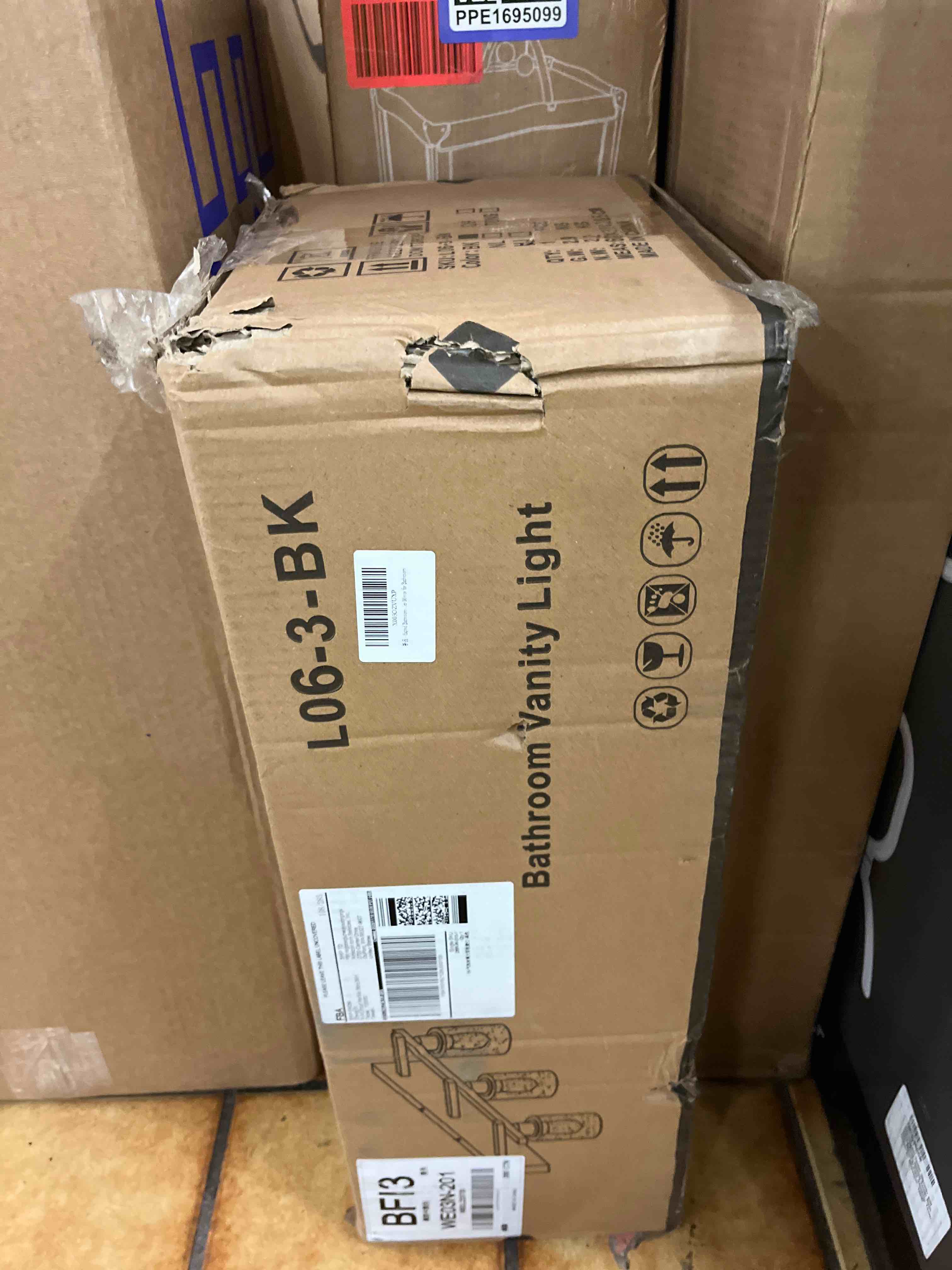 Condition photo showing New/Like New for Espird Bathroom Vanity Light,3 Light Matte Black Light Fixture with Thickened Seeded Glass Shade, 21 inch Modern Wall Sconce,Vanity Light Over Mirror for Bathroom