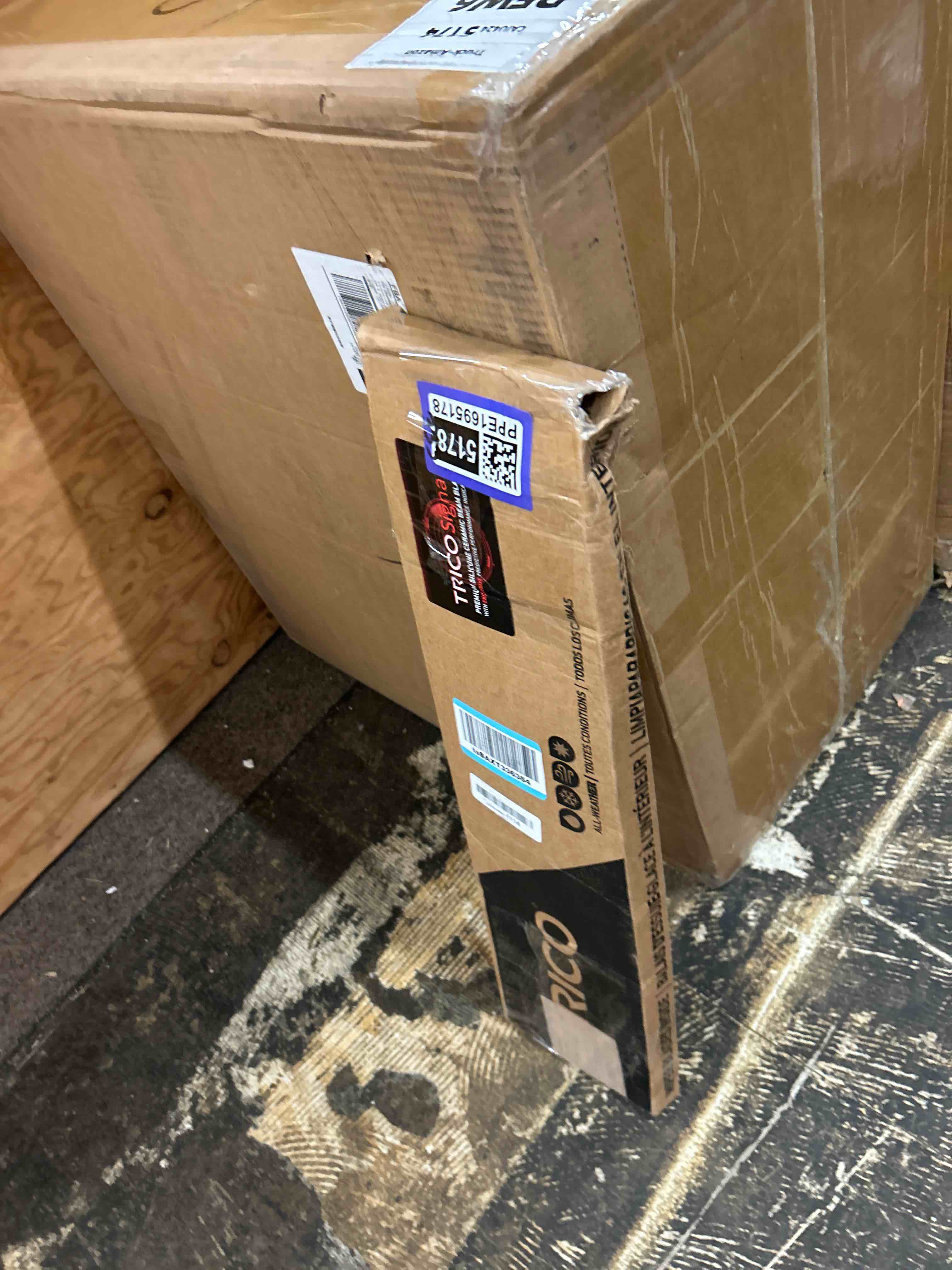 Condition photo showing New/Like New for TRICO Signal Premium Silicone 24'' + 19'' Automotive Replacement Windshield Wipers Beam Blades with Exclusive Predictive Performance Indicator and 3X Longer Life for Select Vehicle Models, 2 Pack