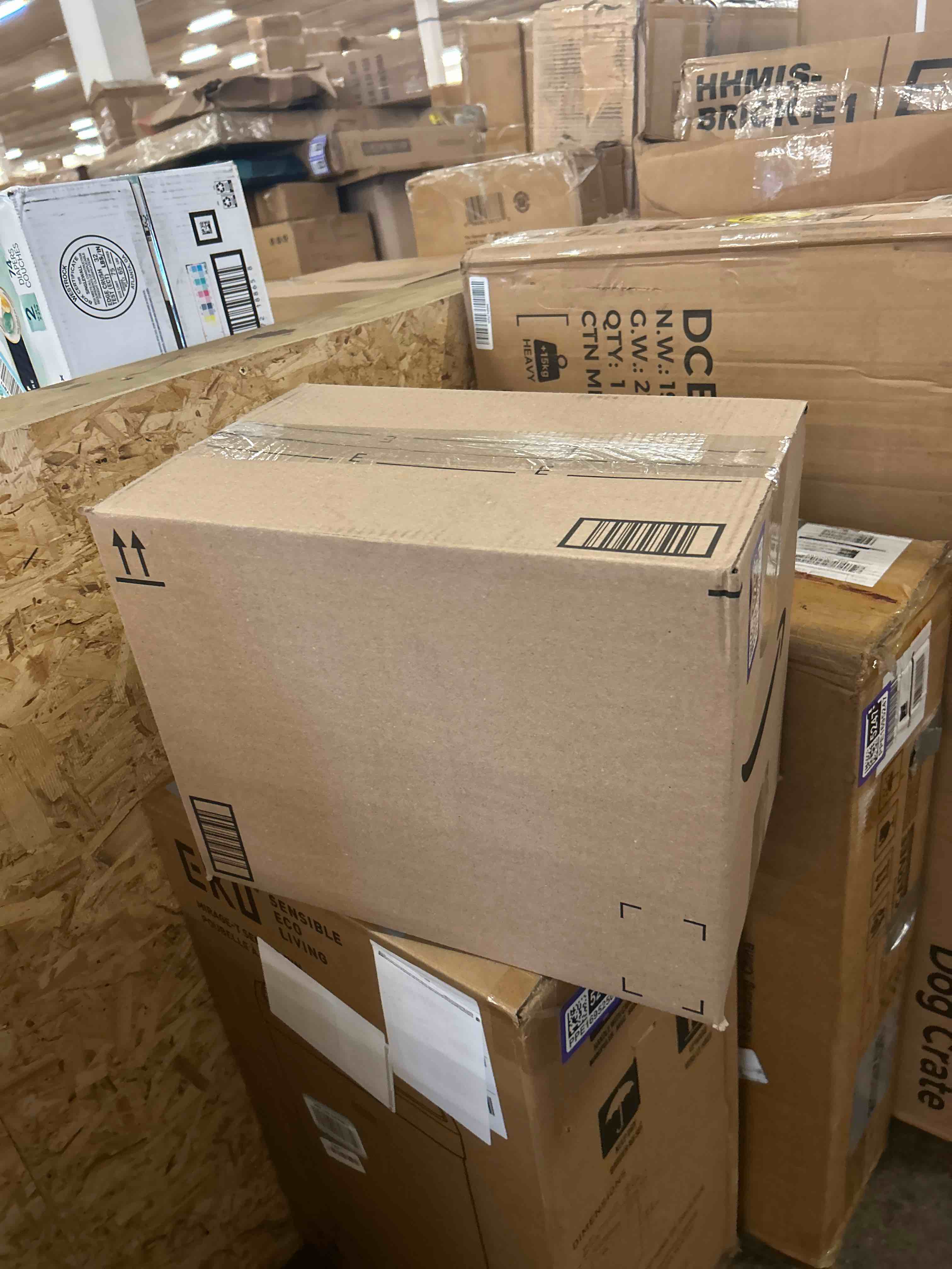 Condition photo showing New/Like New for Artbin Super Semi-Satchel Craft Storage Box  15  x 8  x 6   Clear