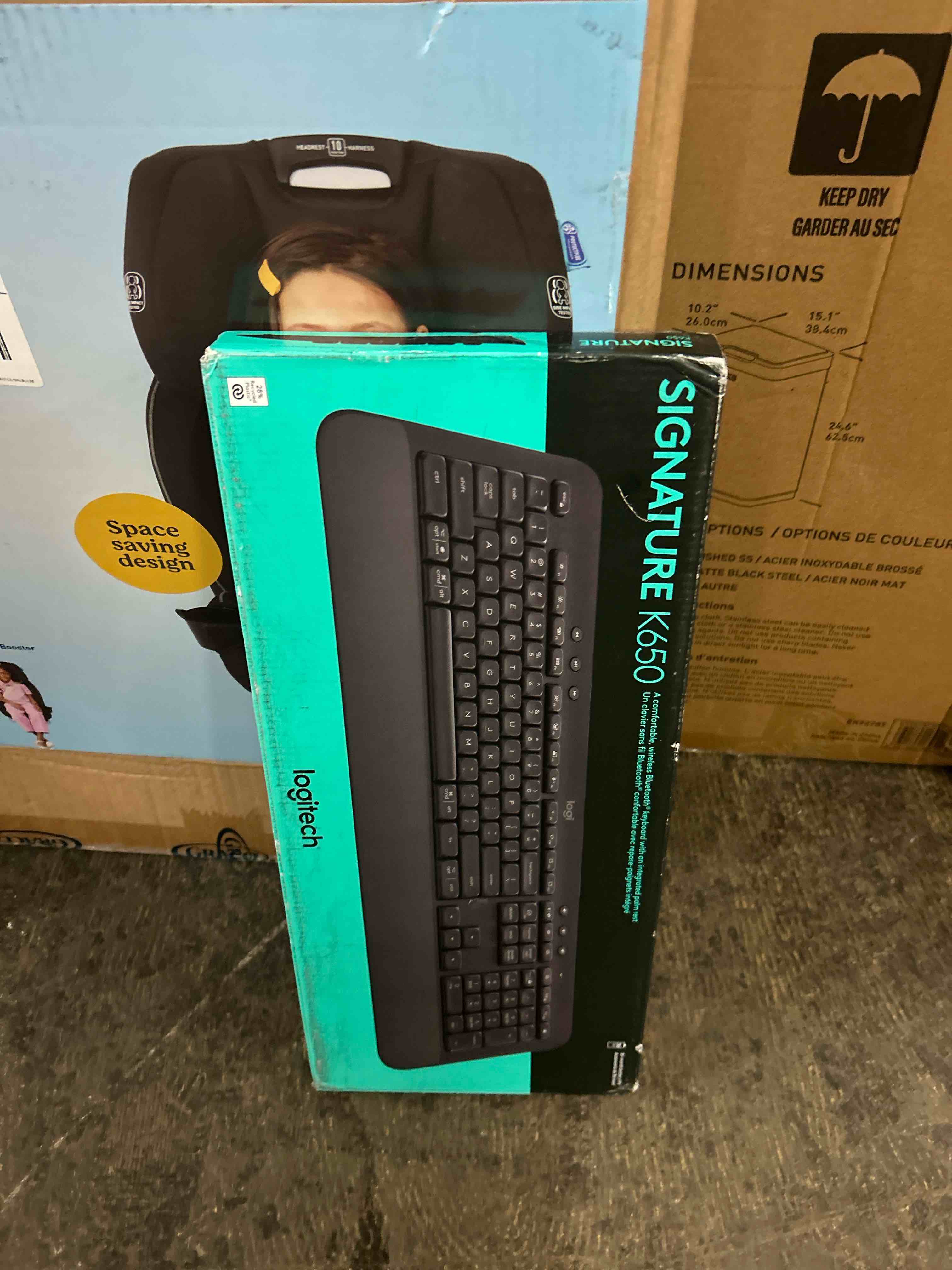 Condition photo showing New/Like New for Logitech Signature K650 Comfort Full-Size Wireless Keyboard with Wrist Rest, BLE Bluetooth or Logi Bolt USB Receiver, Deep-Cushioned Keys, Numpad, Compatible with Most OS/PC/Window/Mac - Graphite