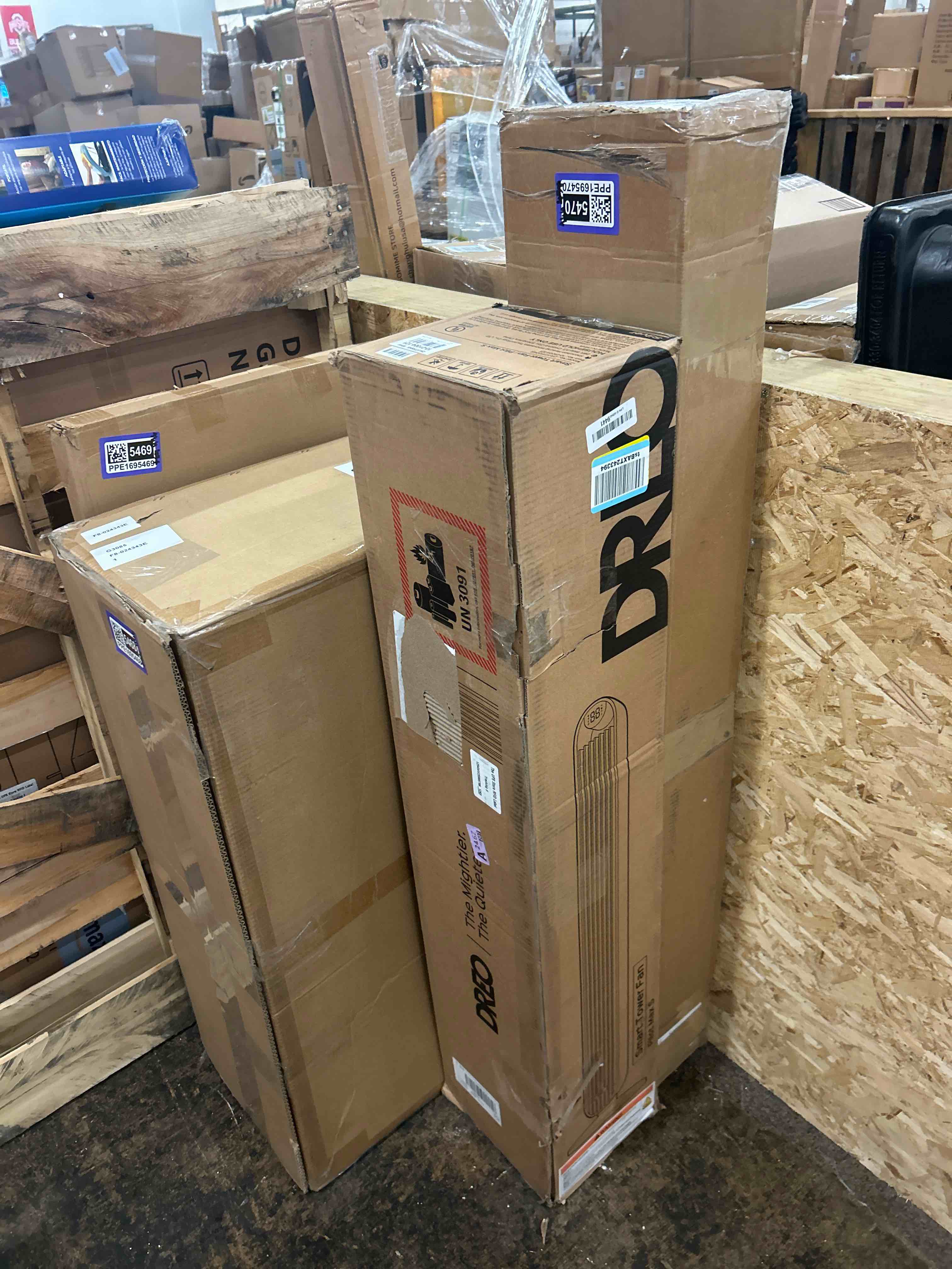 Condition photo showing New/Like New for Dreo Tower Fan for Bedroom, 42 Inch 120° Oscillating Fan, 25dB Quiet DC Motor, 28ft/s Velocity Bladeless Standing Fan with 12 Speeds, 4 Modes, 12H Timer Cooling Fans for Home, Living Room