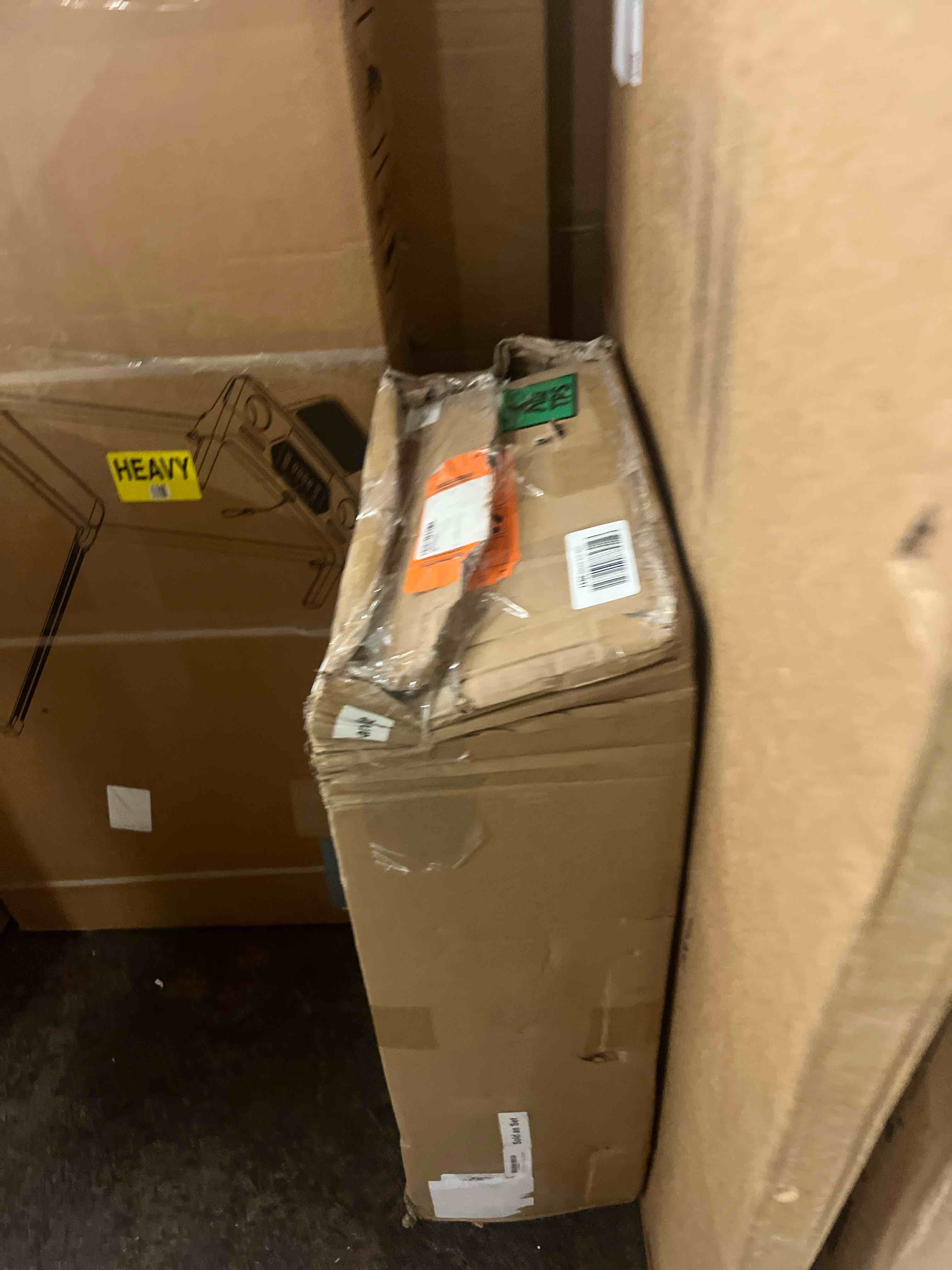 Condition photo showing New/Like New for Front Complete Struts Shock Absorber fit for 2011 2012 2013 2014 Toyota Sienna 3.5L V6 FWD with Coil Spring Assembly 172783/172784