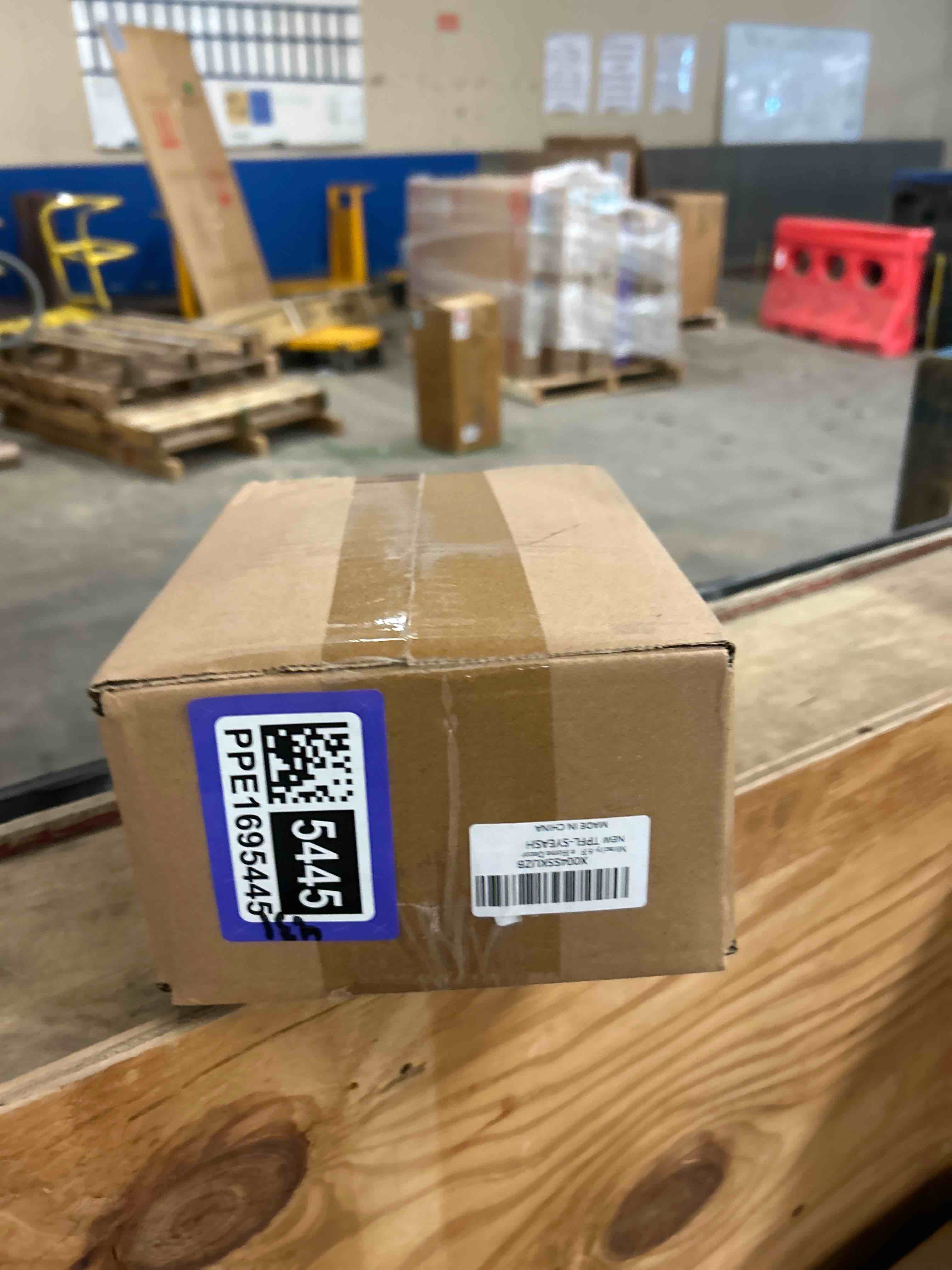 Condition photo showing New/Like New for Miracliy 6 Ft Eucalyptus Garland with Flowers, Lambs Ear Greenery White Roses Flower Garland Fake Vines for Wedding Boho Table Mantle Backdrop Party Farmhouse Home Decor