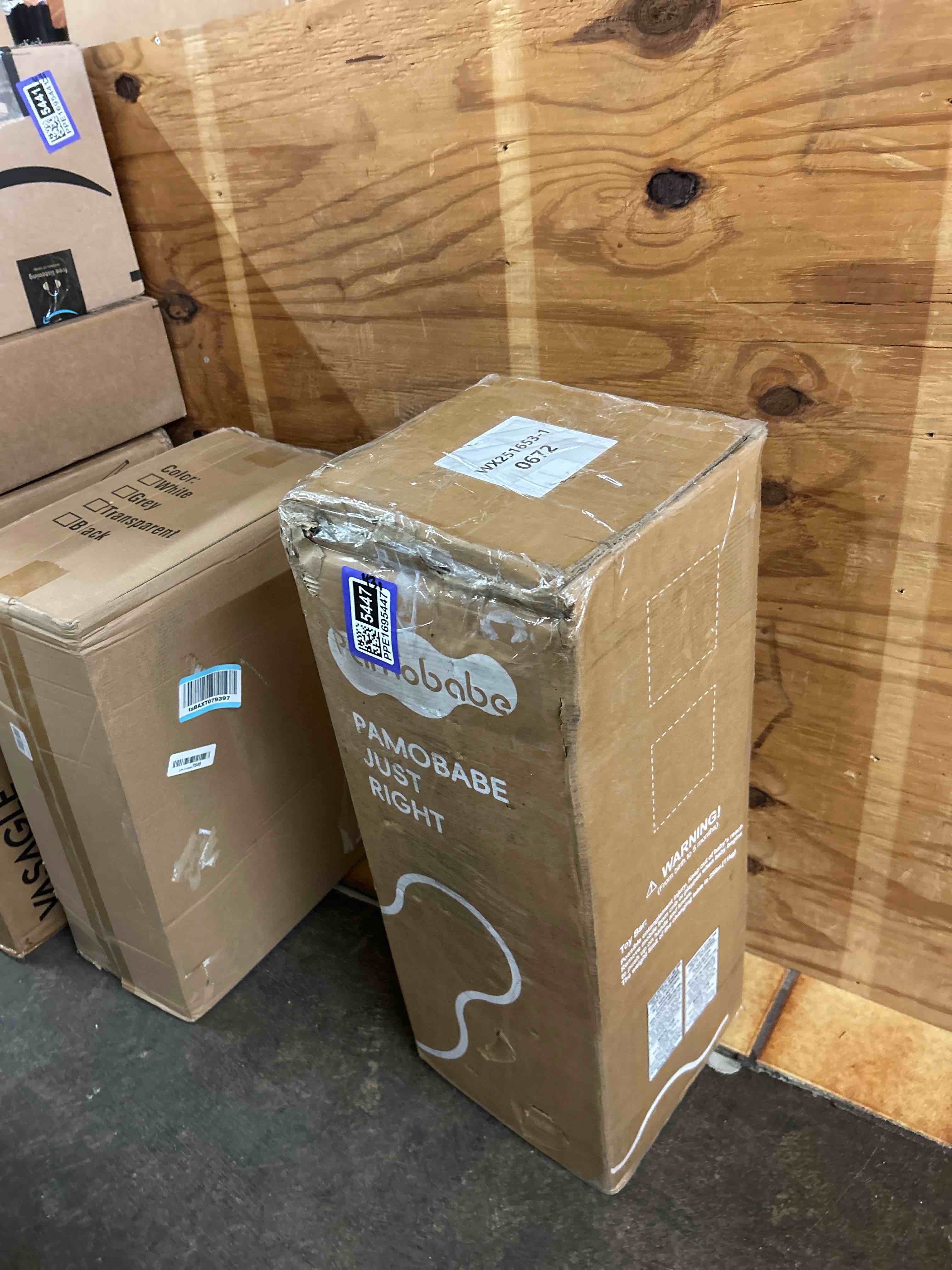 Condition photo showing New/Like New for Pamo Babe Magic Fold Pack and Play with Bassinet 1 Step Set Foldable Playards Baby Playard with Changing Table Portable Playpen with Zip Door