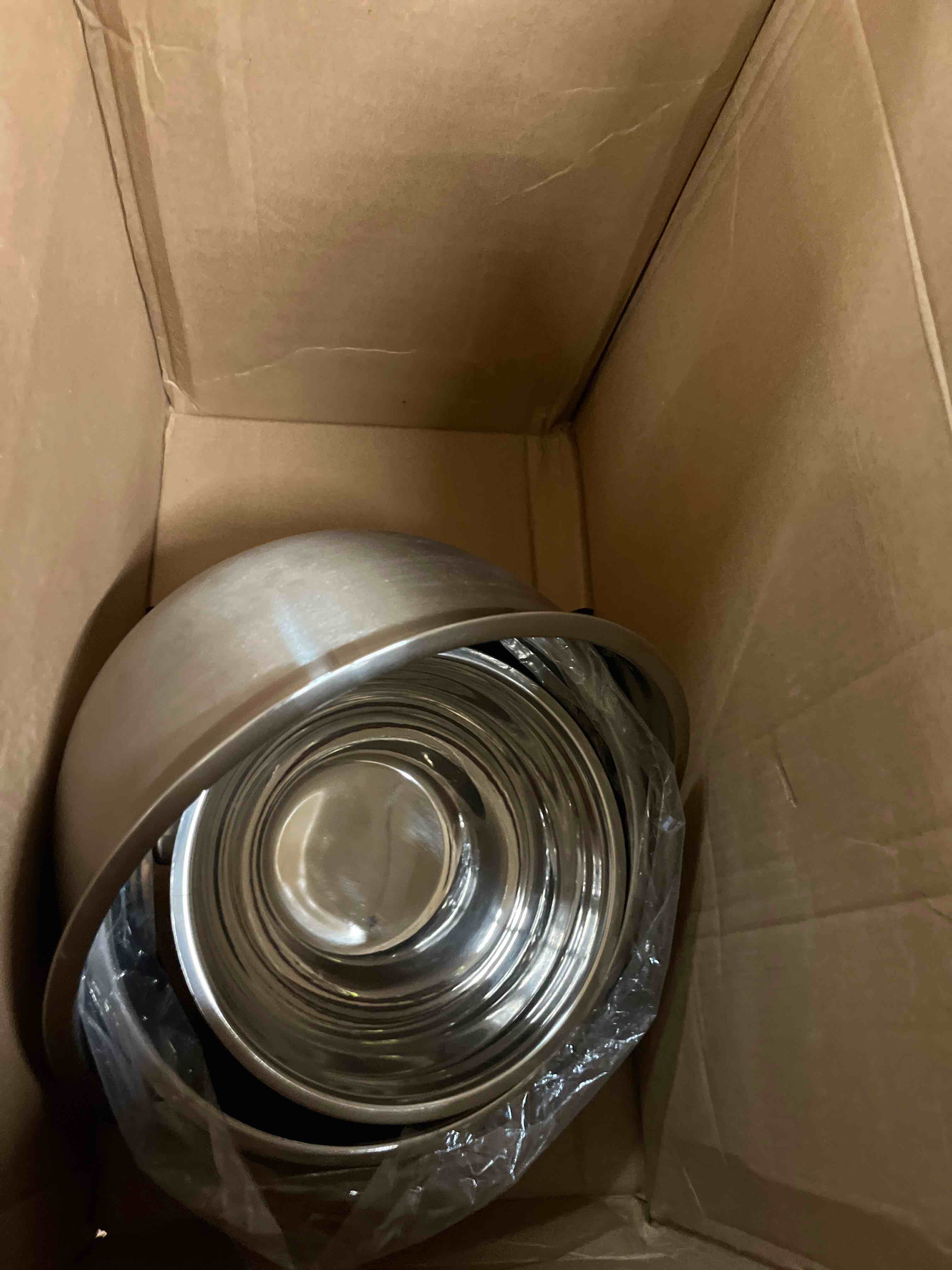 Condition photo showing Good Condition for Chicago Metallic Stainless Steel Soft Base Bowls, Versatile Nesting Mixing Bowls for Every Kitchen Task, Set of 3