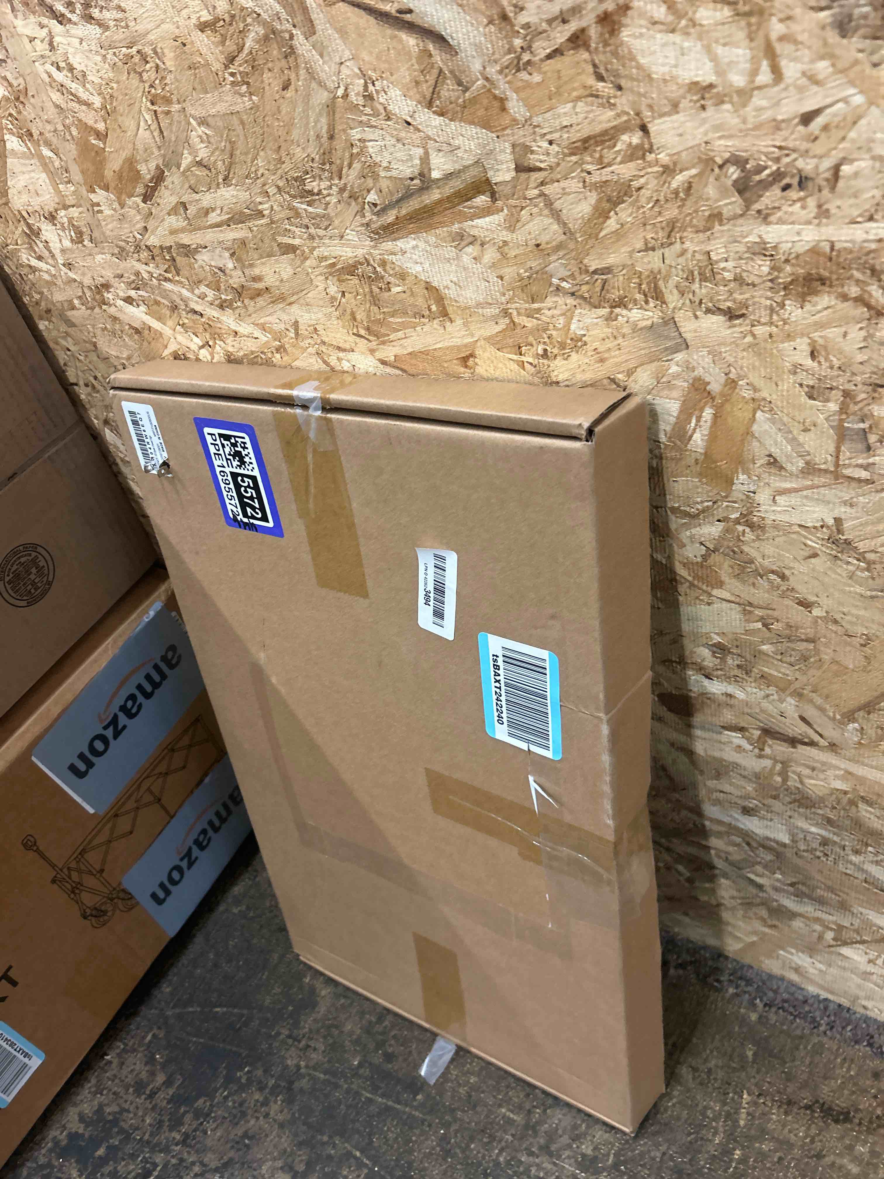 Condition photo showing New/Like New for FITNATE 3D LED Open Sign, 21.2 Inch Large Double-Sided Open and Closed Sign Infinity Mirror, Dimmable, for Business Storefront, Bar, Cafe, Wall & Window Decor