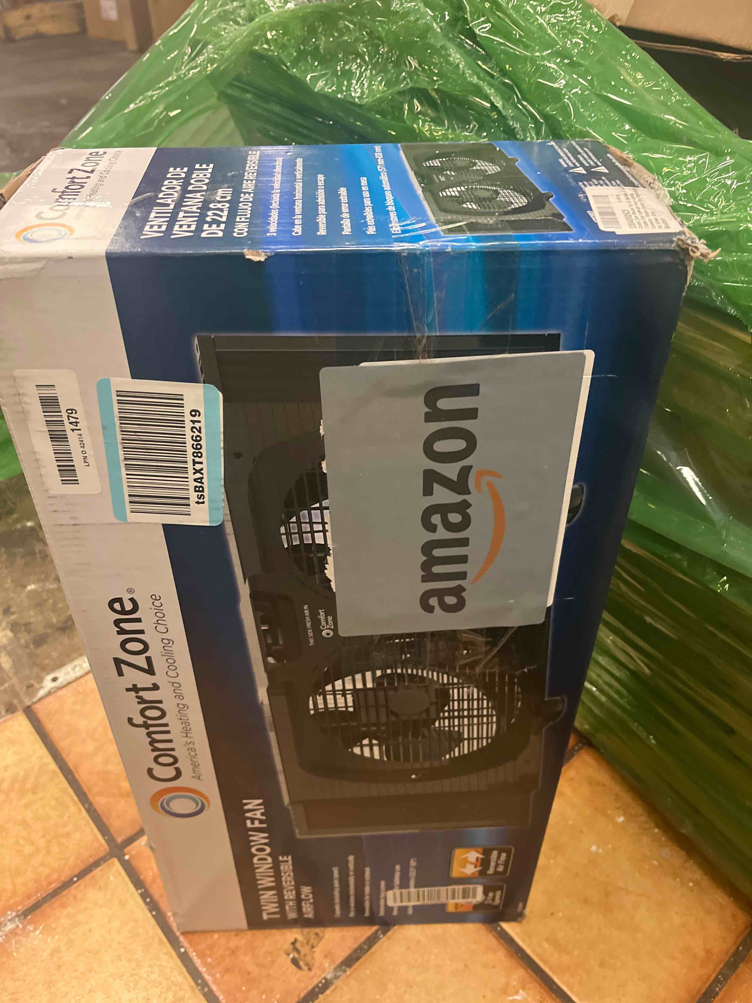 Condition photo showing New/Like New for Comfort Zone Window Fan for Bedroom, 9 inch 3 Speed Dual Fans with Auto-Locking Expanders, Window Exhaust Fan, Removeable Bug Screen, Black