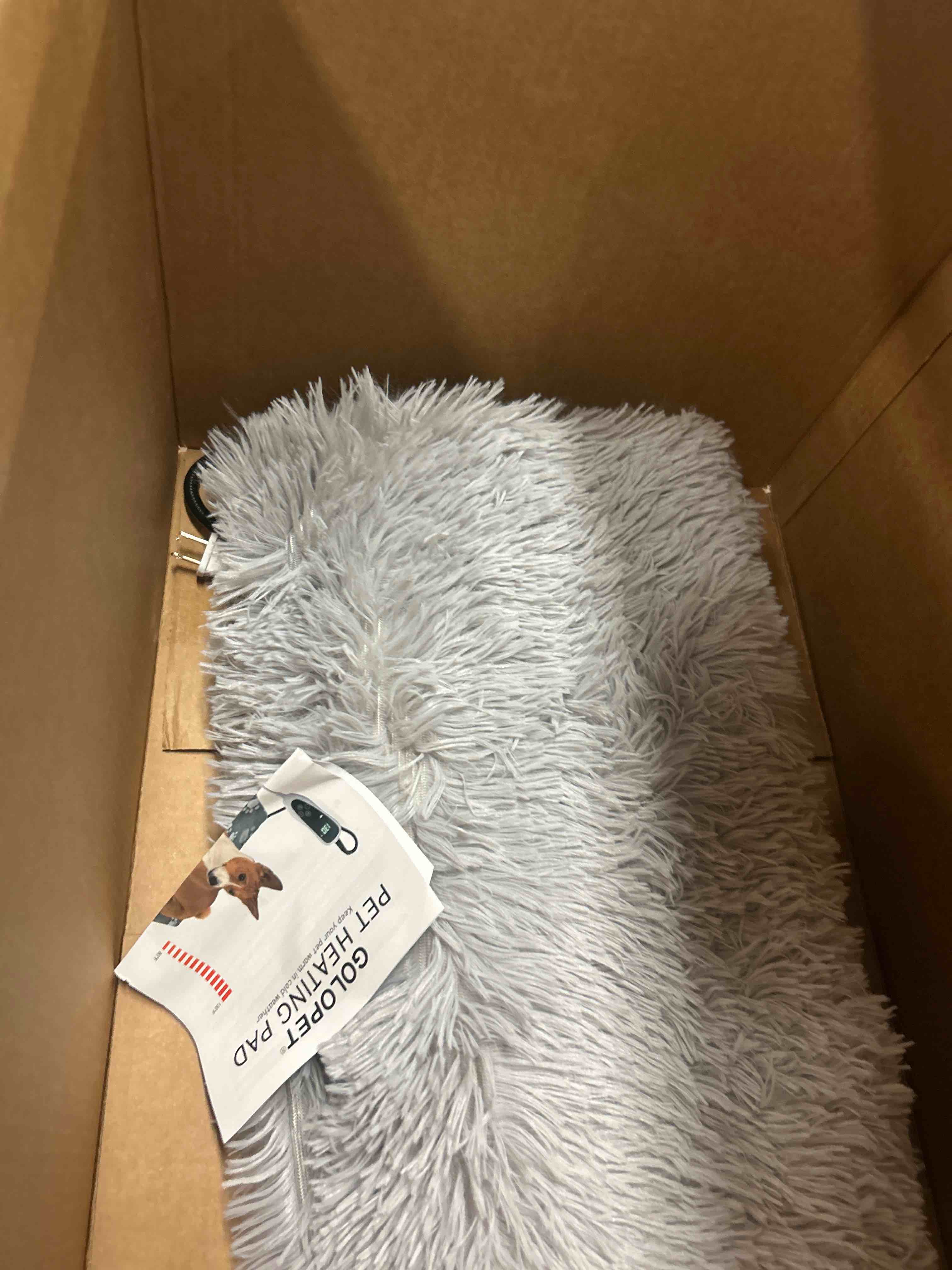 Condition photo showing New/Like New for Cat Heating Pad 19x18 in with Smart Thermostat Switch and Power Line Protection Tube,Obtained MET and UL Dual Certification,Waterproof Pet Heating Pad for Cats, Long Velvet Cloth Cover