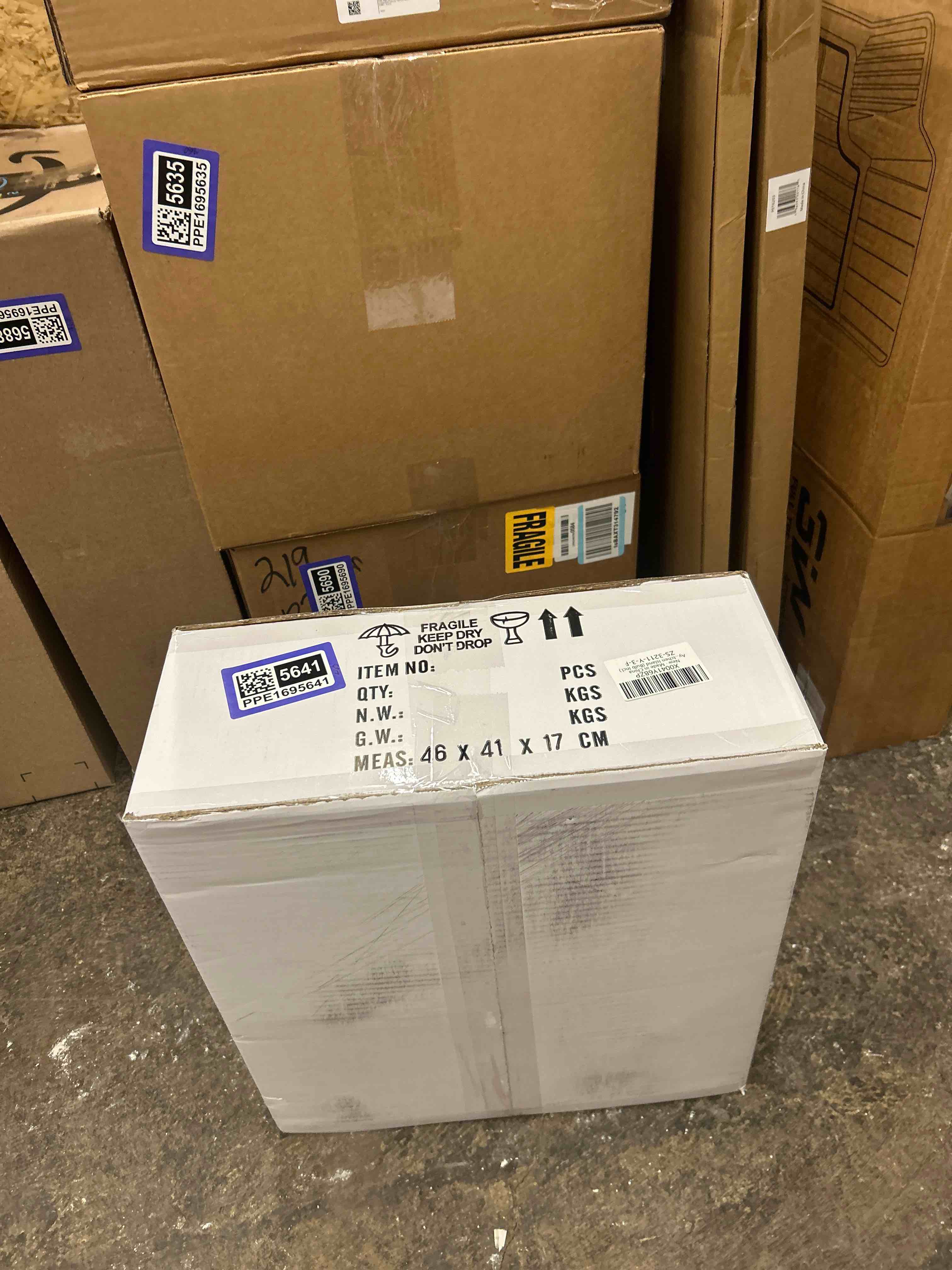 Condition photo showing New/Like New for 3 Pack Wicker Pendant Light Natural Woven Pendant Light Boho Chandelier Light Fixture Dome Rustic Farmhouse Pendant Lights Rattan Light Fixture for Dining Room Kitchen Island (Bulb Incl.)