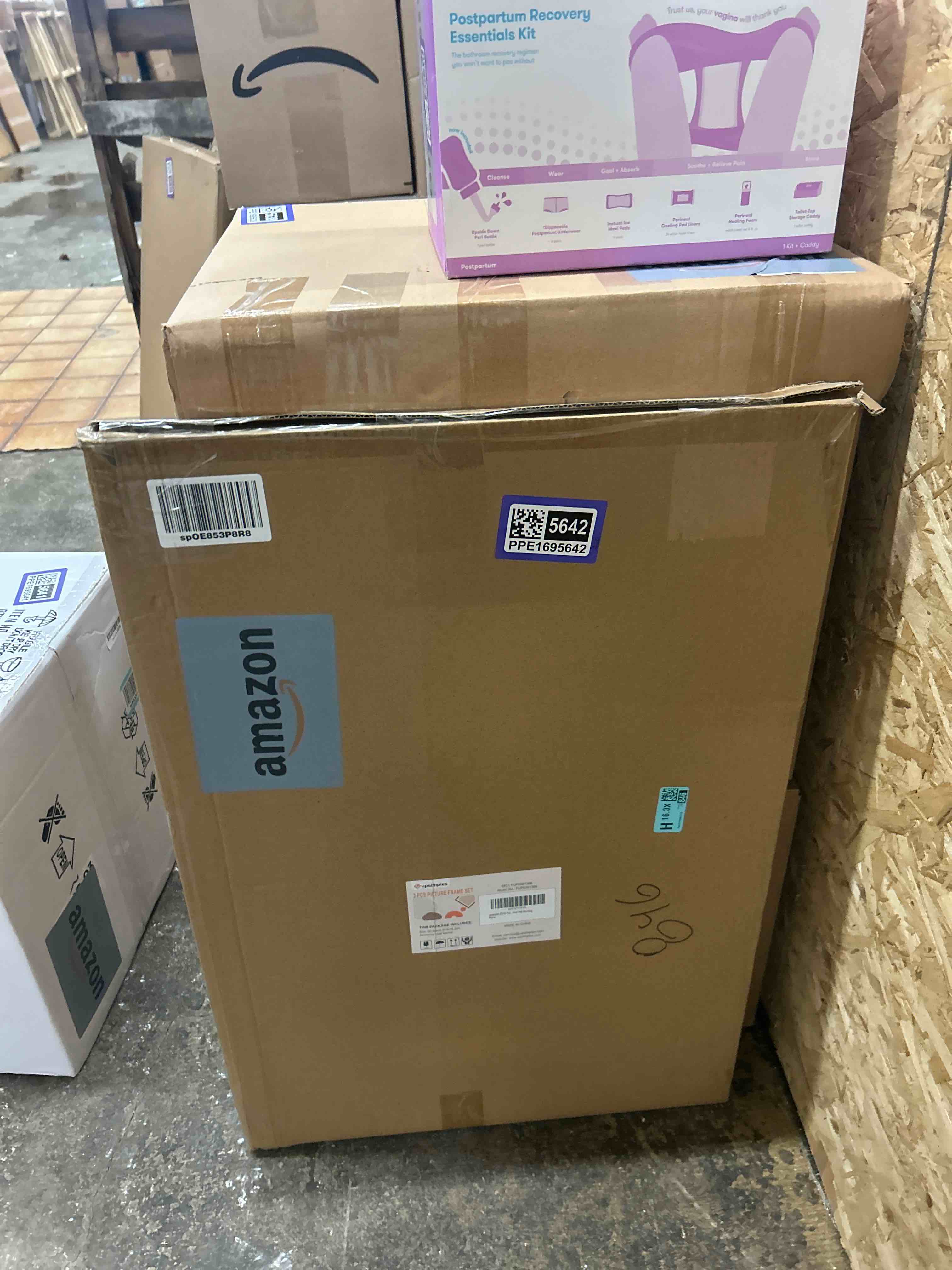 Condition photo showing New/Like New for upsimples 20x30 Picture Frame White 3 Pack, Scratch-Proof Poster Frames 20 x 30 for Photo Gallery - Slide-In Strips, Horizontal or Vertical Wall Mounting