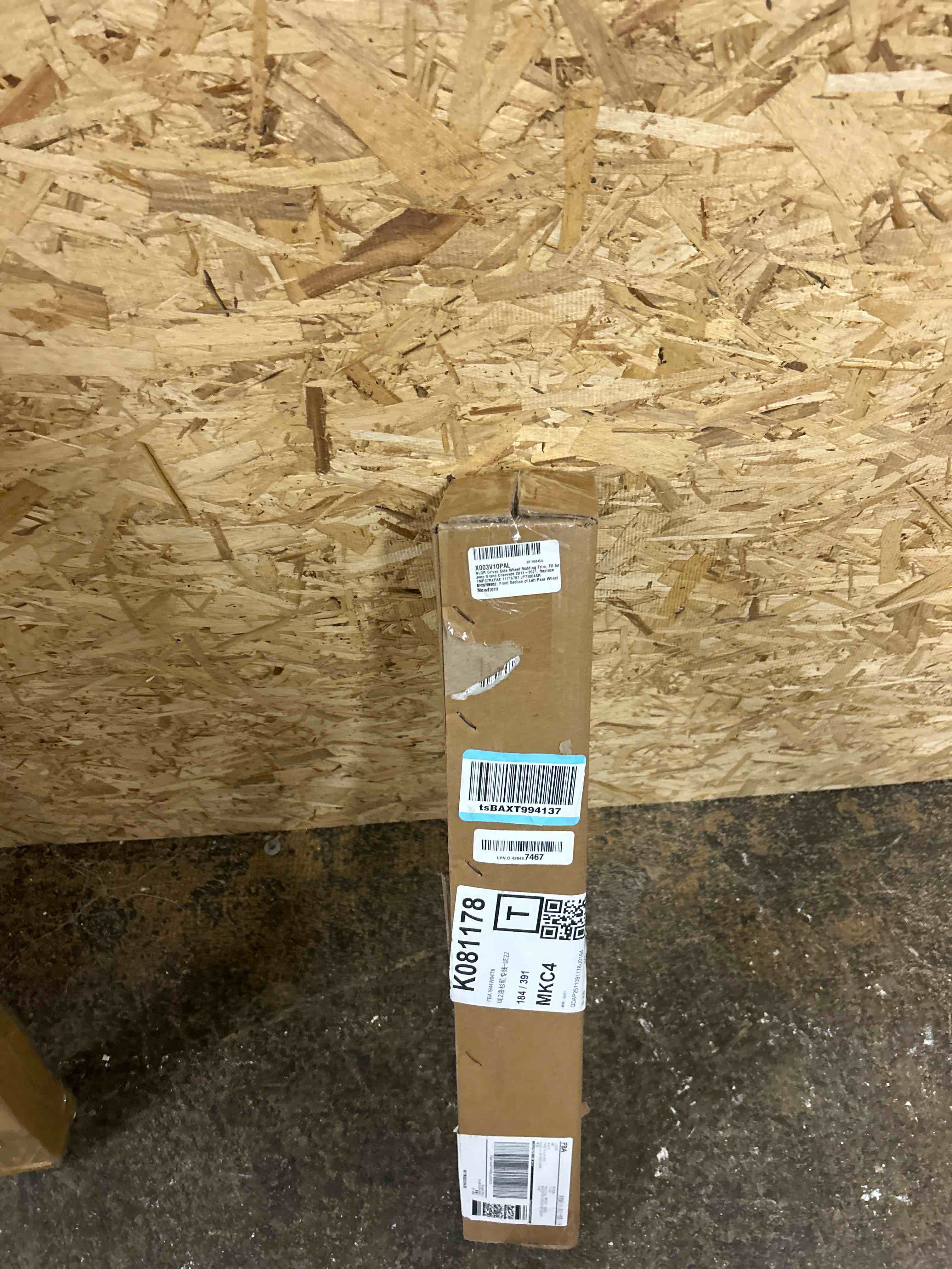 Condition photo showing New/Like New for NLQR Driver Side Wheel Molding Trim, Fit for Jeep Grand Cherokee 2011-2021, Replace 1MP37RXFAE 11715797 JP71004AR CH1790102, Front Section of Left Rear Wheel Arch Trim