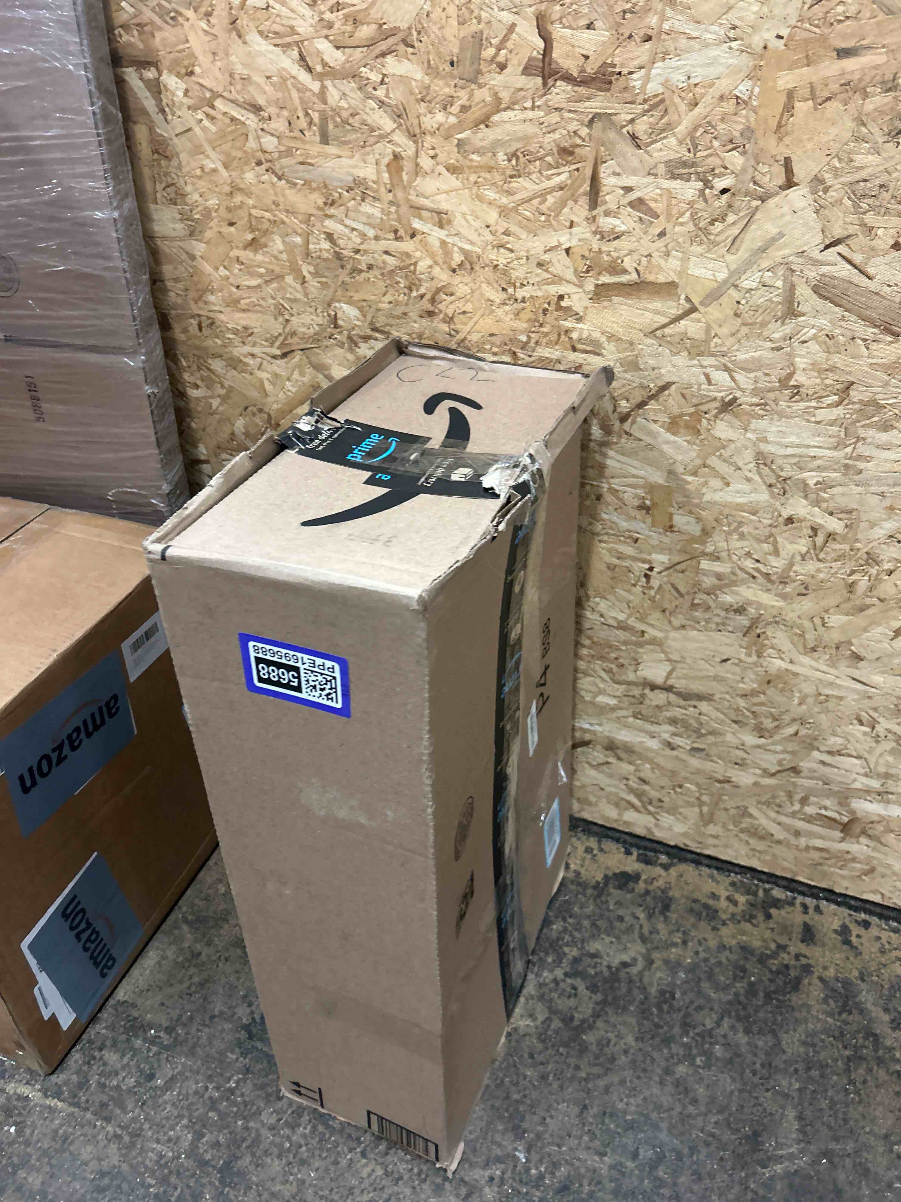 Condition photo showing New/Like New for Vibration Plate Exercise Machine for Lymphatic Drainage,Power Vibrate Stand Shake Board 400 Lbs Capacity Fitness Platform with Fitness Resistance Bands Weight Loss Gifts for Women Men