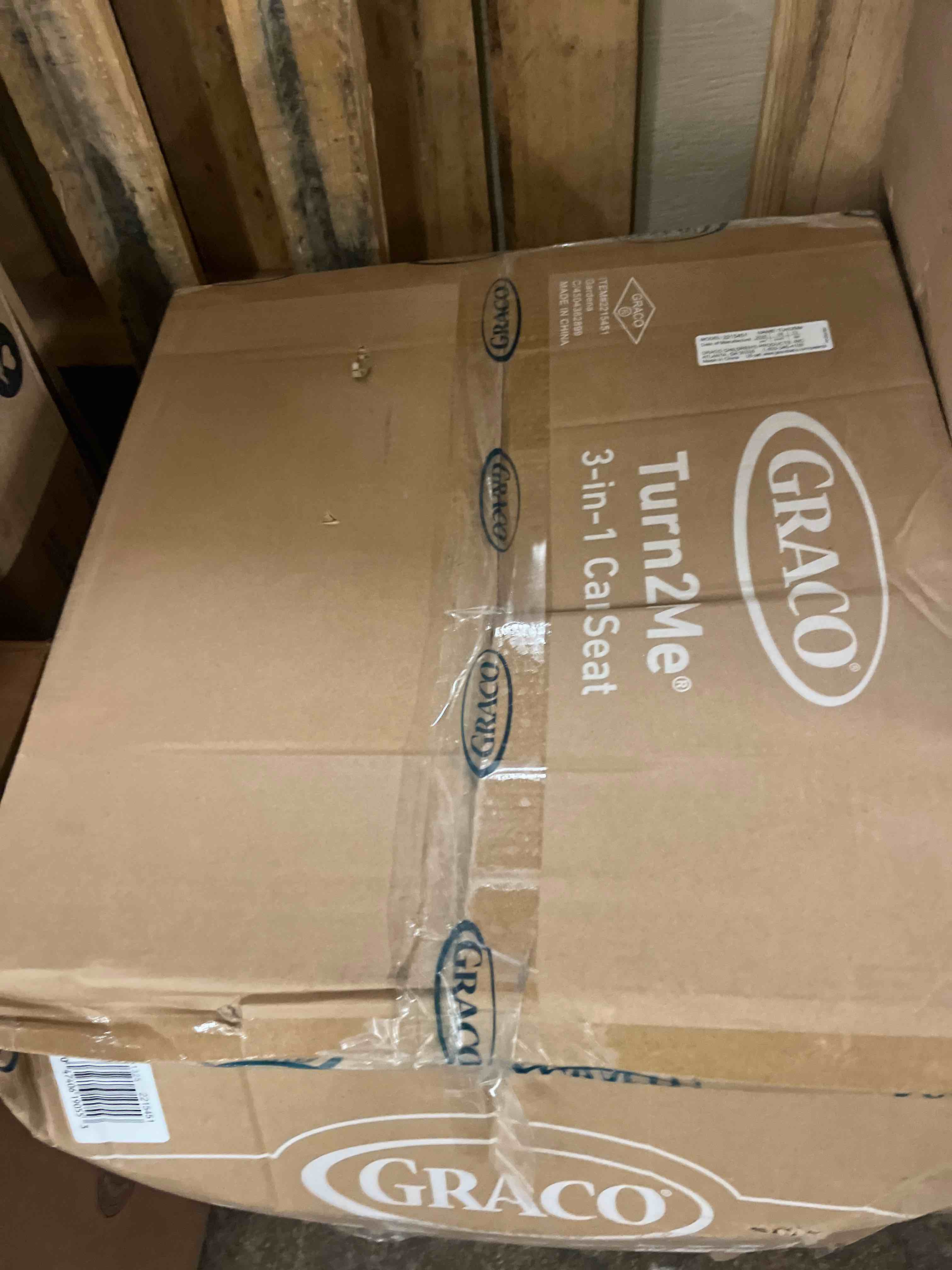 Condition photo showing New/Like New for Graco Turn2Me 3-in-1 Rotating Convertible Car Seat - Cambridge