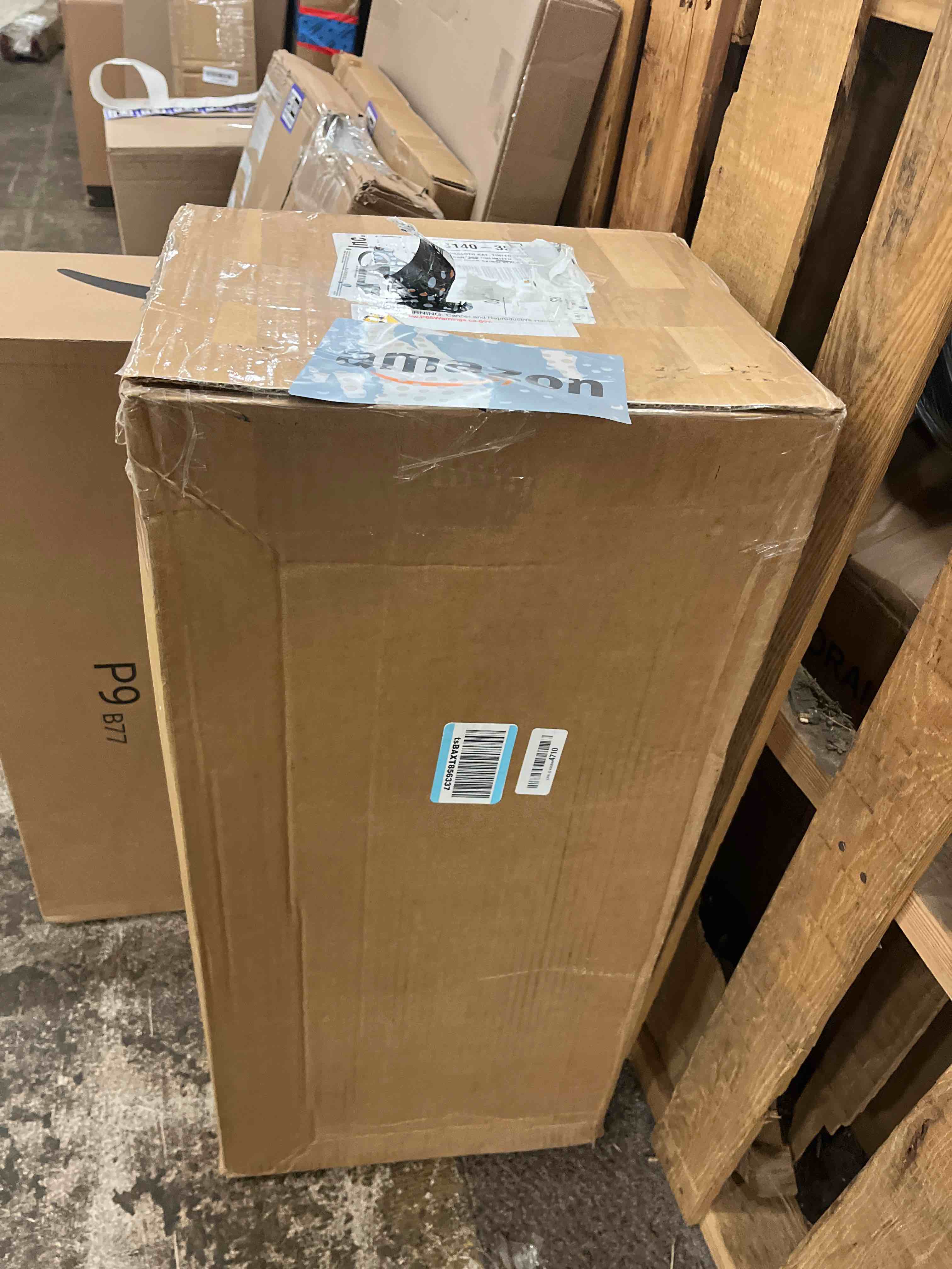Condition photo showing New/Like New for bestop replace-a-top for oem - jeep '04-06 wrangler tj unlimited (black diamond sailcloth; tinted windows; no door skins included)