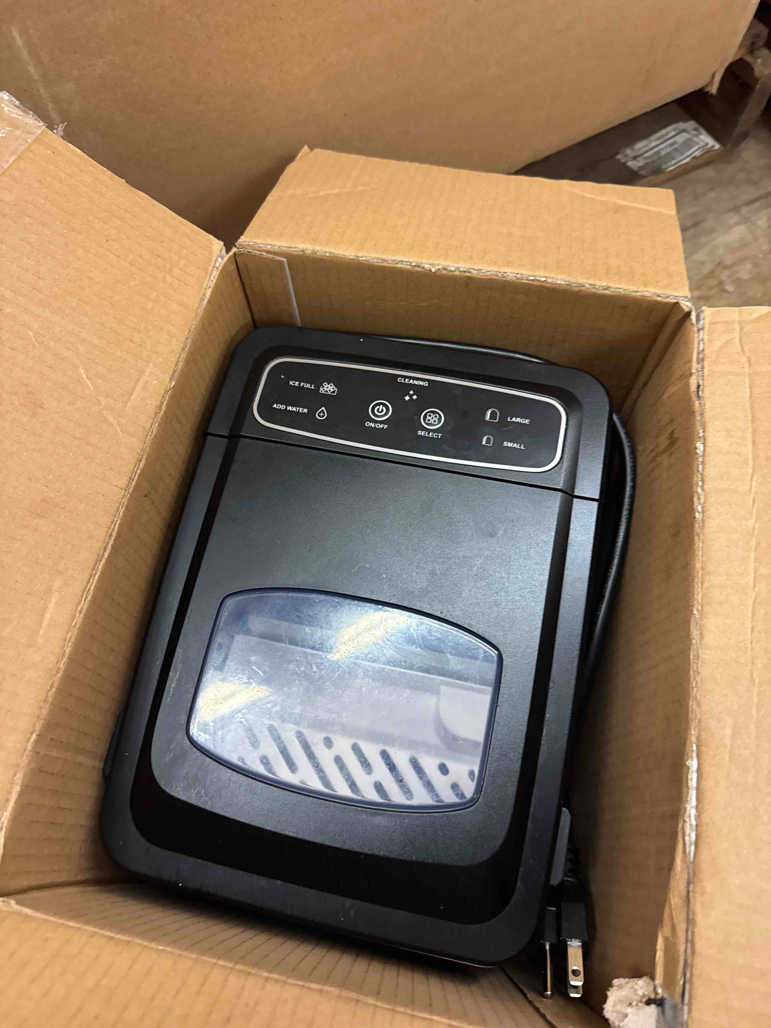 https://s3.amazonaws.com/lotting-images-prod/phillipi/PPE1984070_1740175343739.jpeg