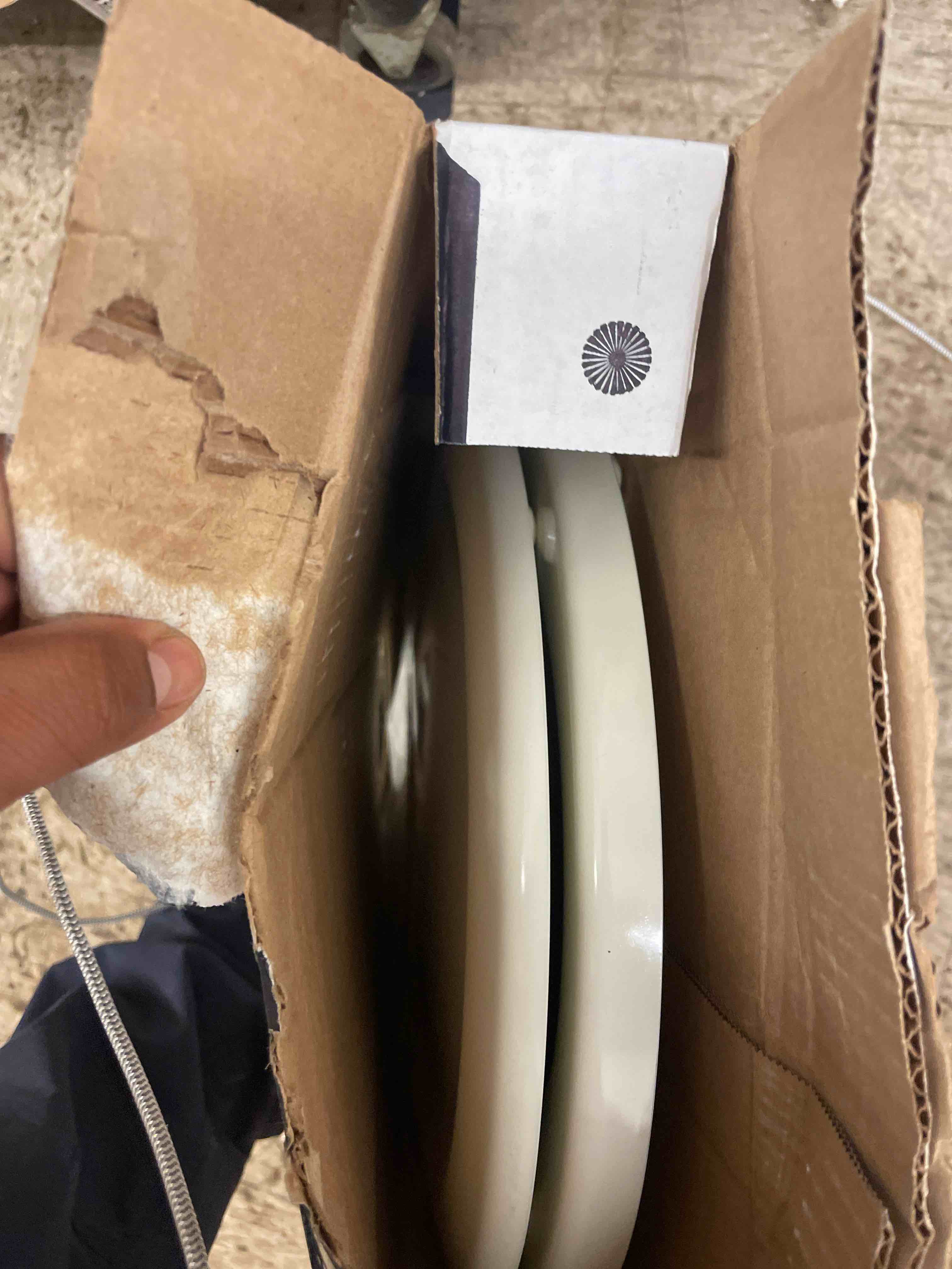 https://s3.amazonaws.com/lotting-images-prod/phillipi/PPE1984458_1740769720898.jpeg