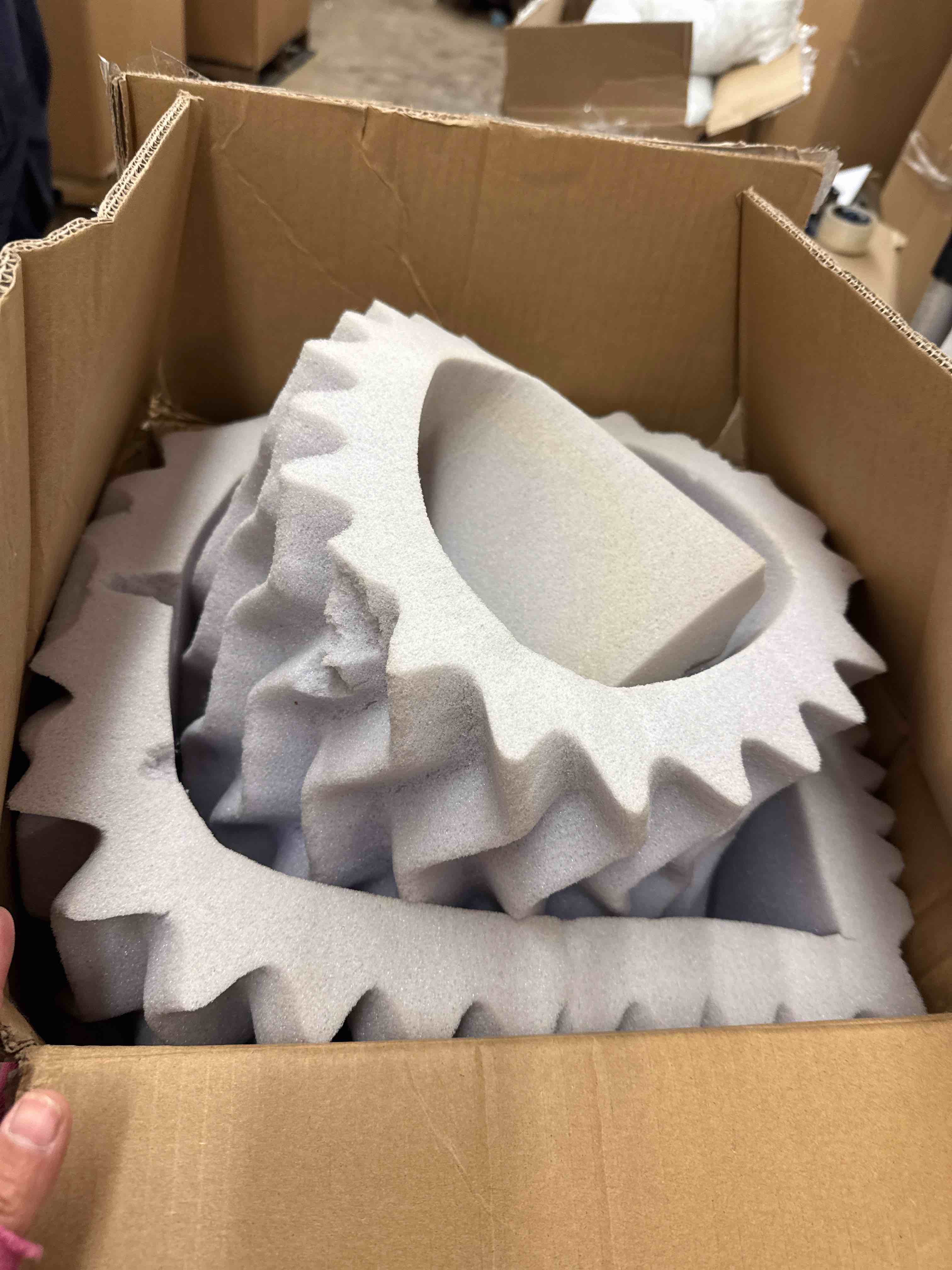 https://s3.amazonaws.com/lotting-images-prod/phillipi/PPE1984465_1740770846540.jpeg