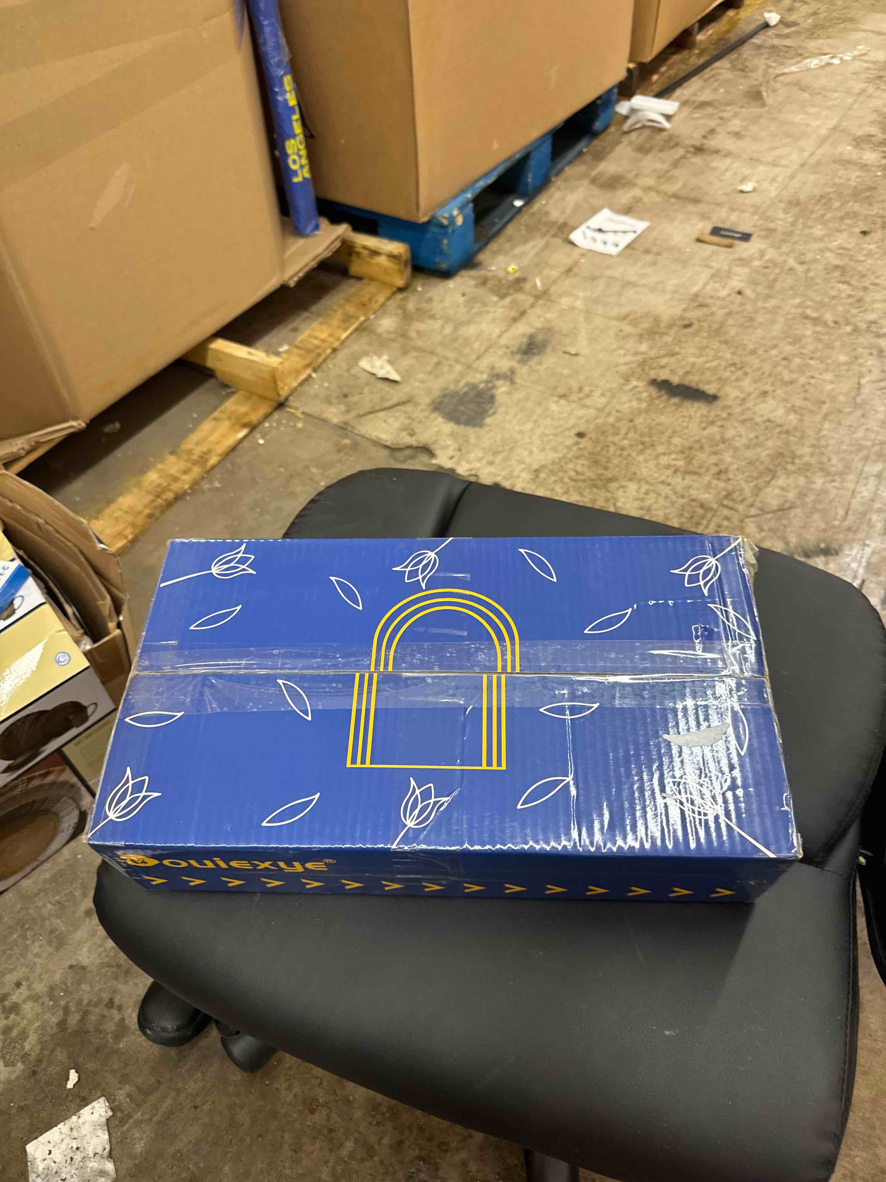 https://s3.amazonaws.com/lotting-images-prod/phillipi/PPE1984466_1740771052585.jpeg