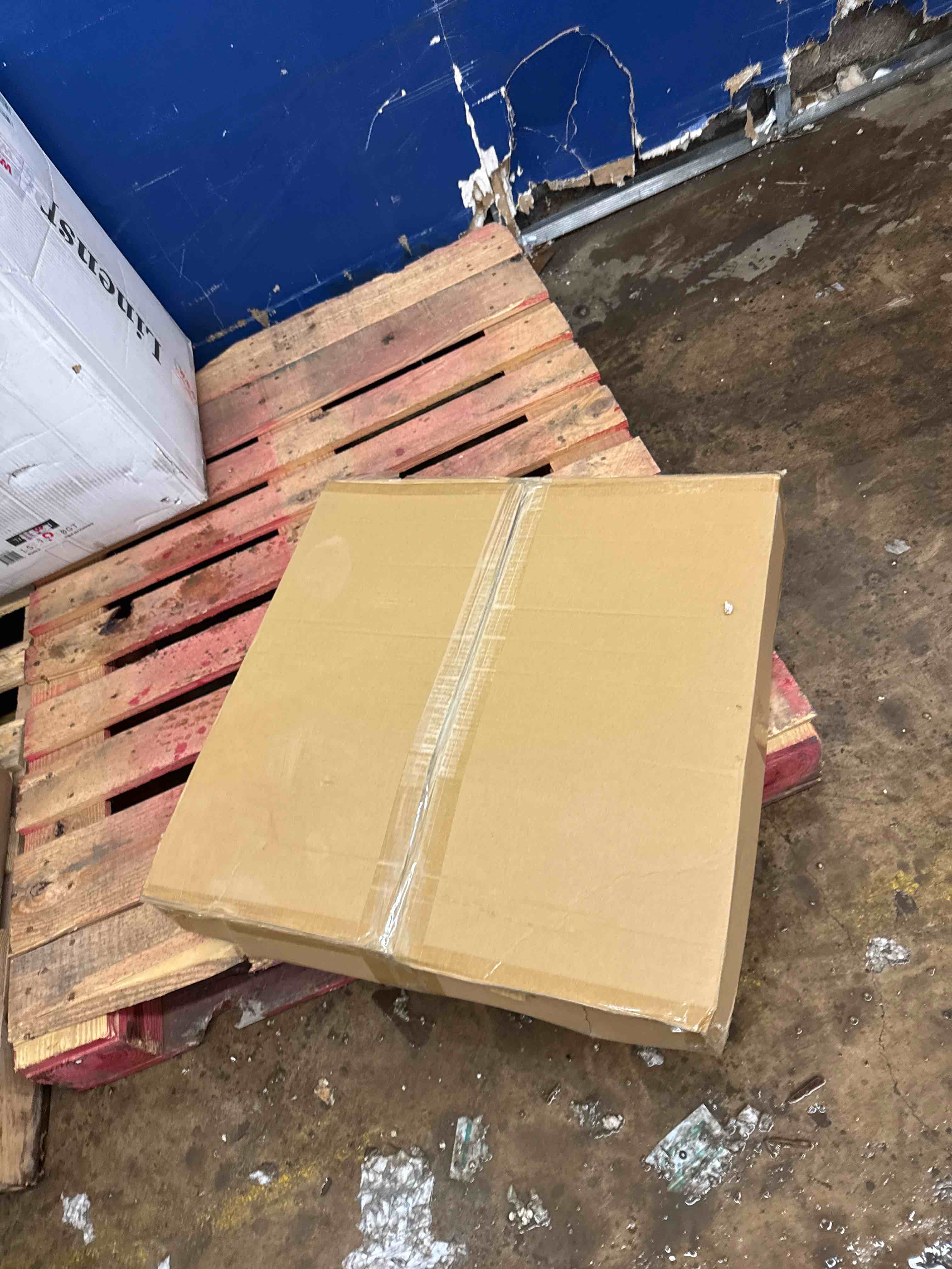 https://s3.amazonaws.com/lotting-images-prod/phillipi/PPE1984487_1740774184907.jpeg