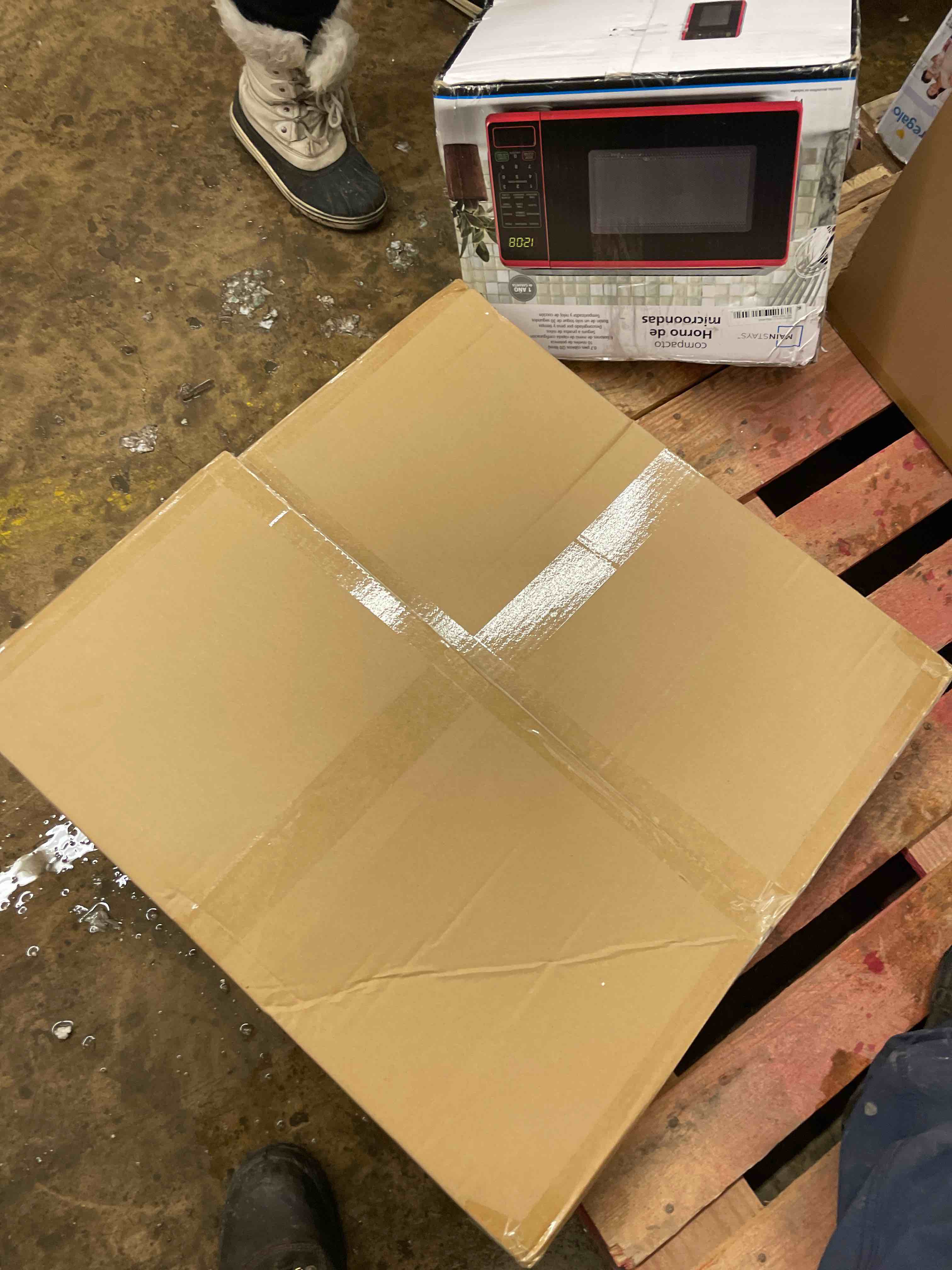 https://s3.amazonaws.com/lotting-images-prod/phillipi/PPE1984492_1740776369379.jpeg
