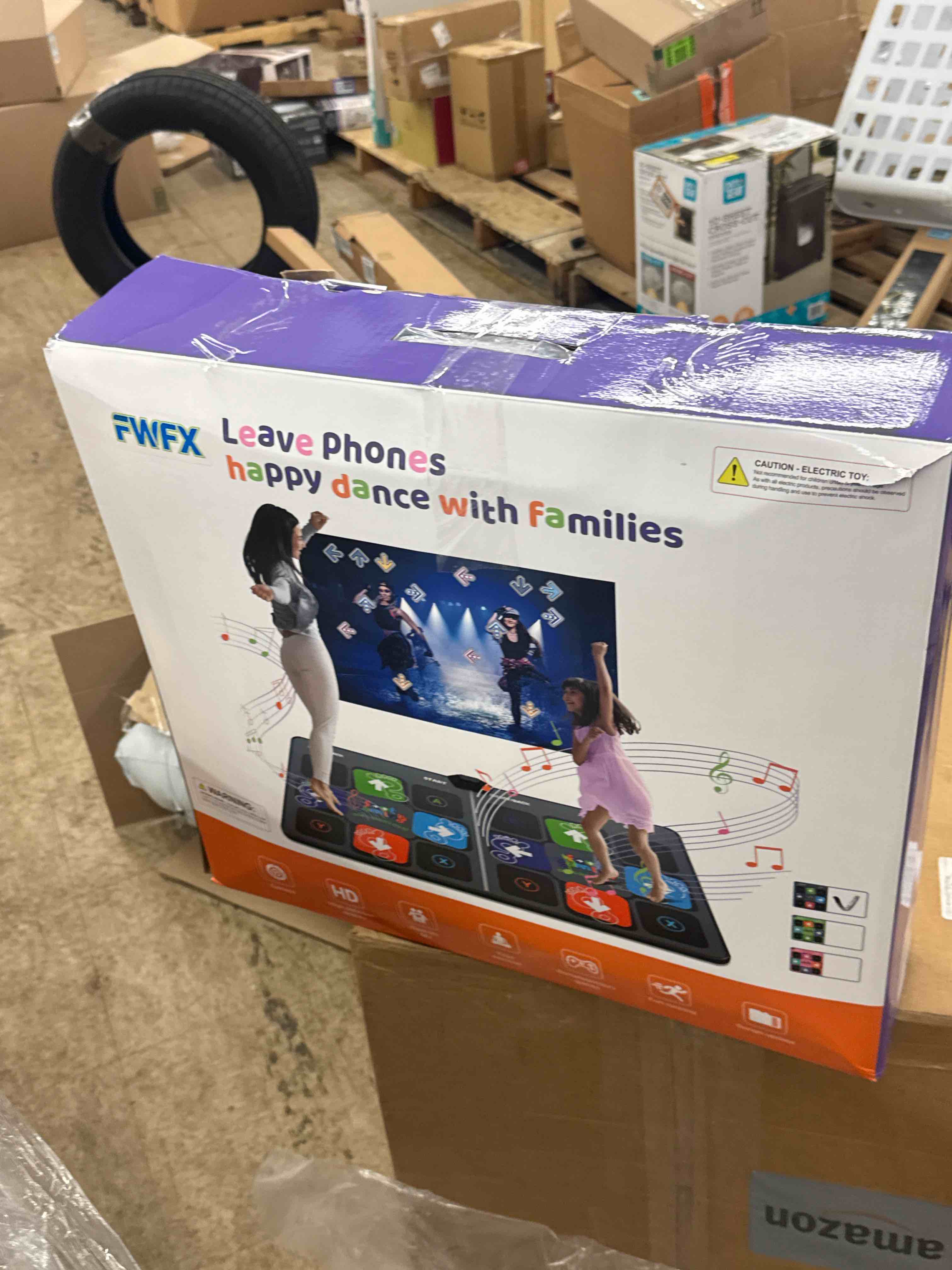 https://s3.amazonaws.com/lotting-images-prod/phillipi/PPE1985425_1742128369563.jpeg