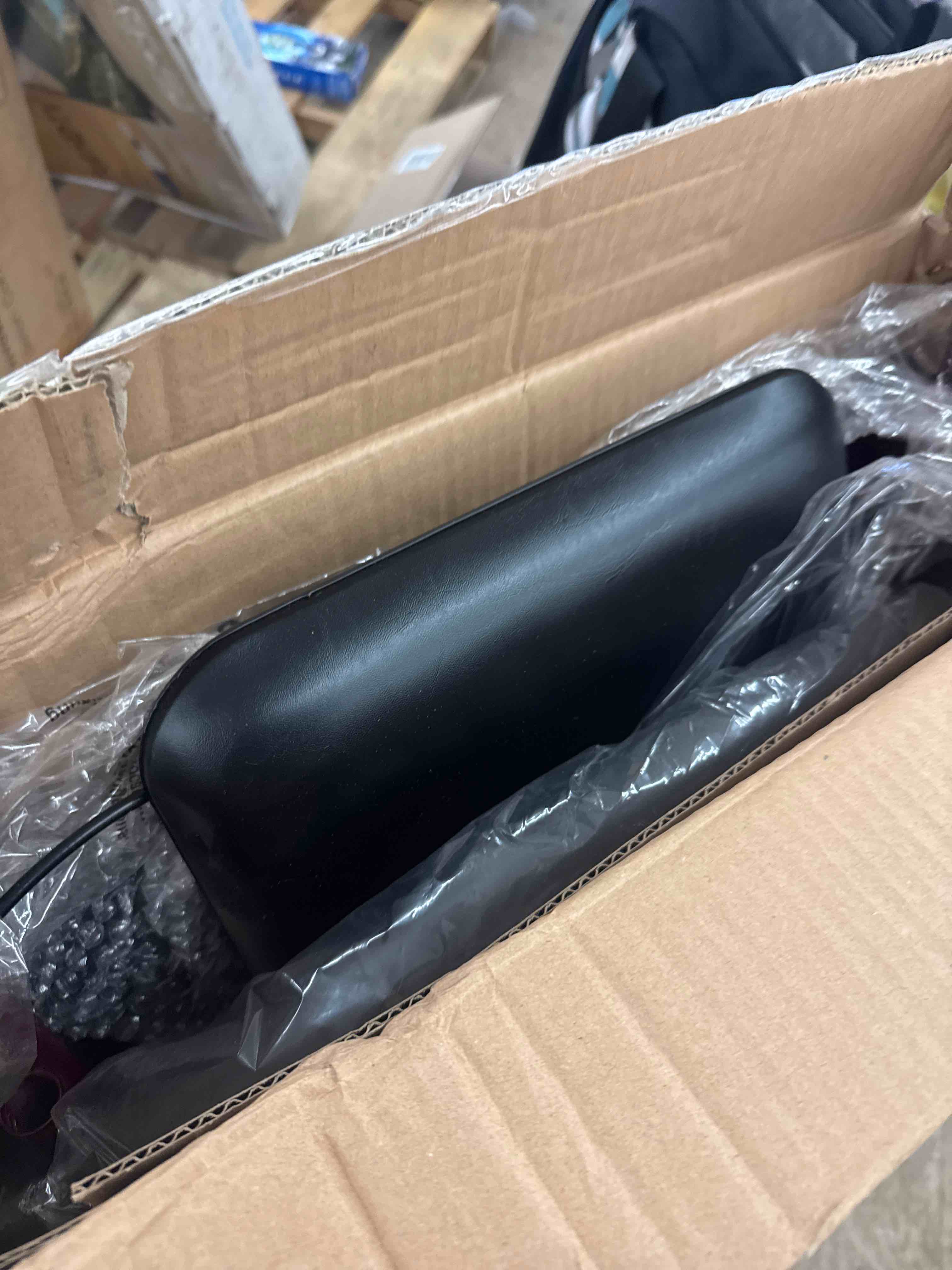 https://s3.amazonaws.com/lotting-images-prod/phillipi/PPE1985455_1742131460512.jpeg