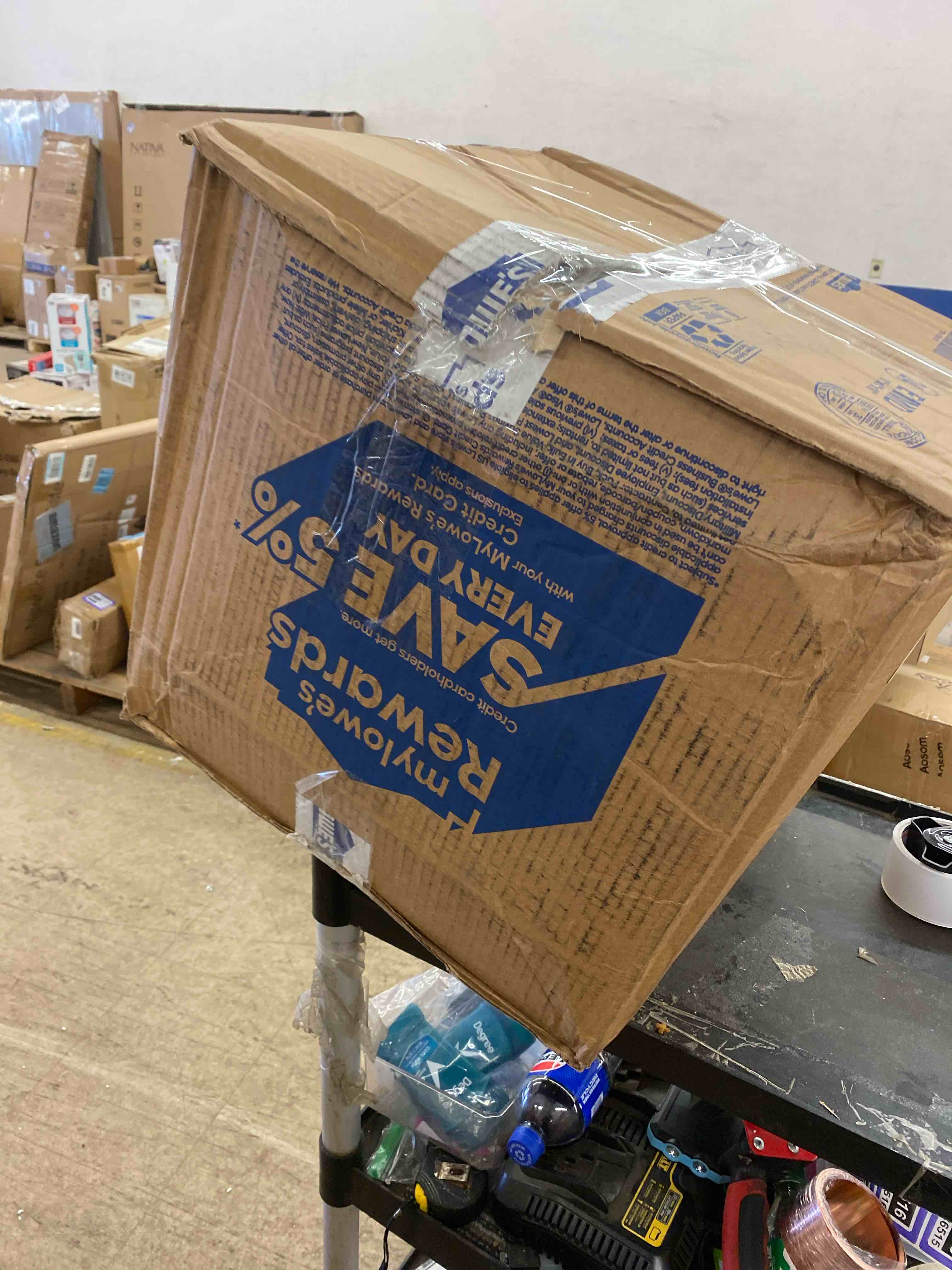 https://s3.amazonaws.com/lotting-images-prod/phillipi/PPE1986503_1745074798173.jpeg