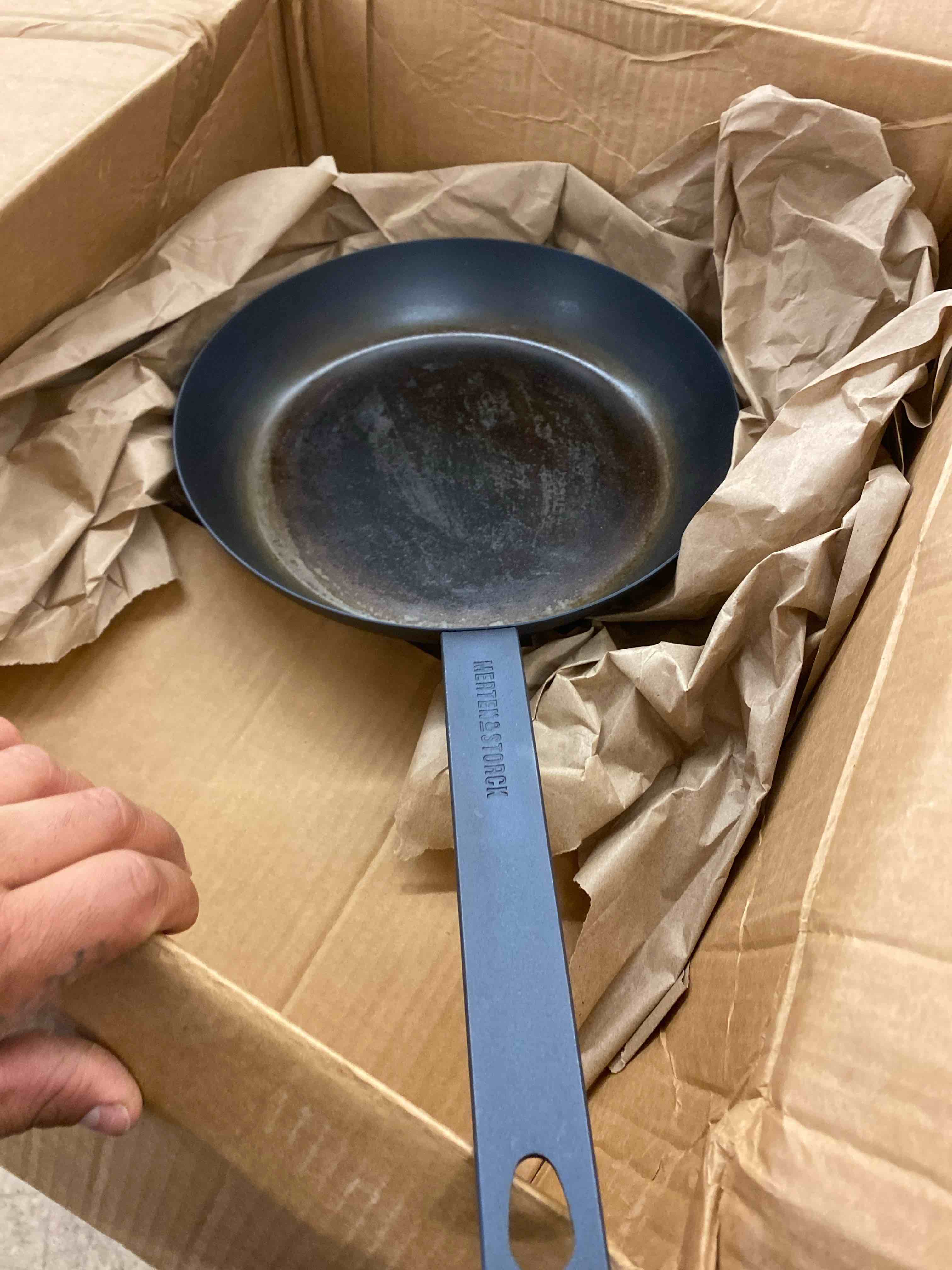 https://s3.amazonaws.com/lotting-images-prod/phillipi/PPE1986511_1745079621343.jpeg