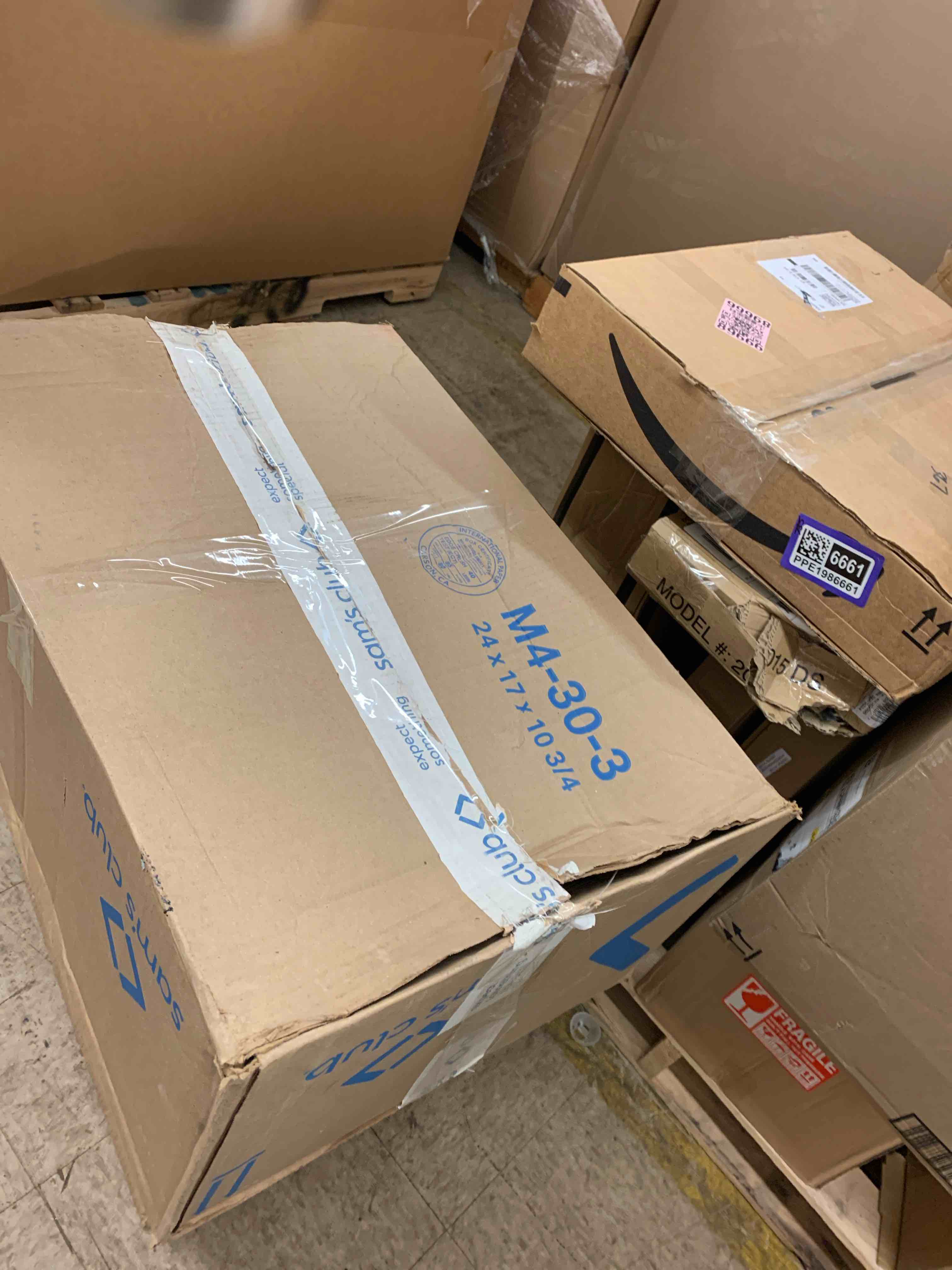 https://s3.amazonaws.com/lotting-images-prod/phillipi/PPE1986664_1746542997124.jpeg