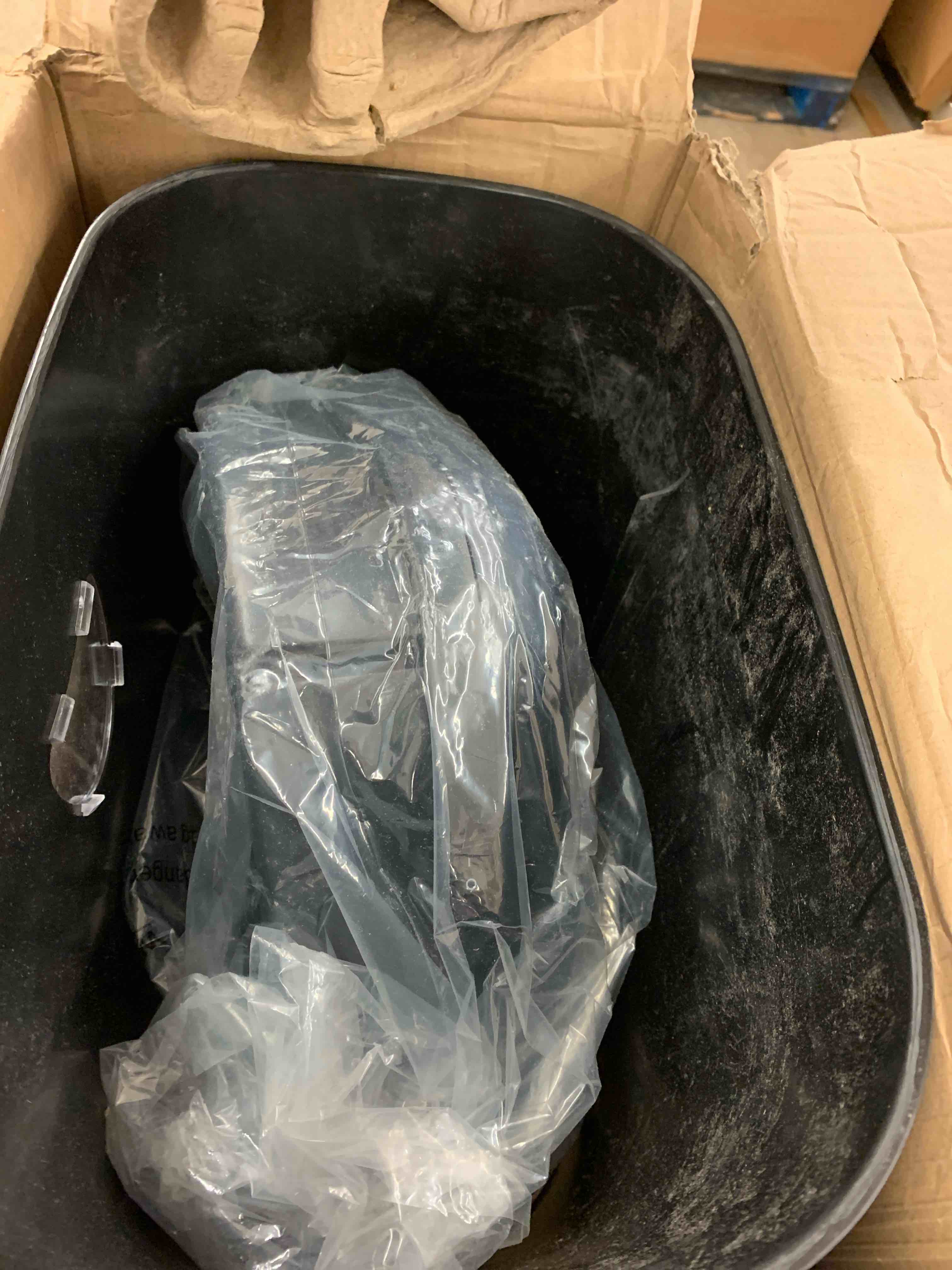 https://s3.amazonaws.com/lotting-images-prod/phillipi/PPE1986687_1746559166619.jpeg